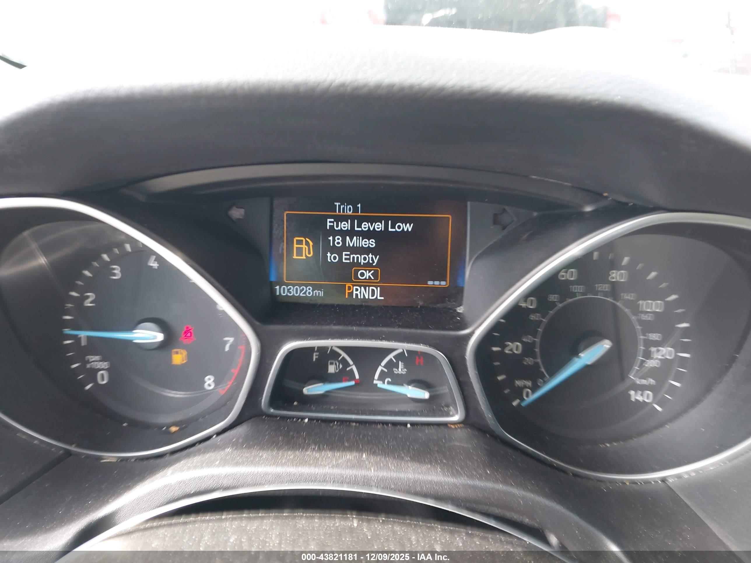 FORD FOCUS image 7