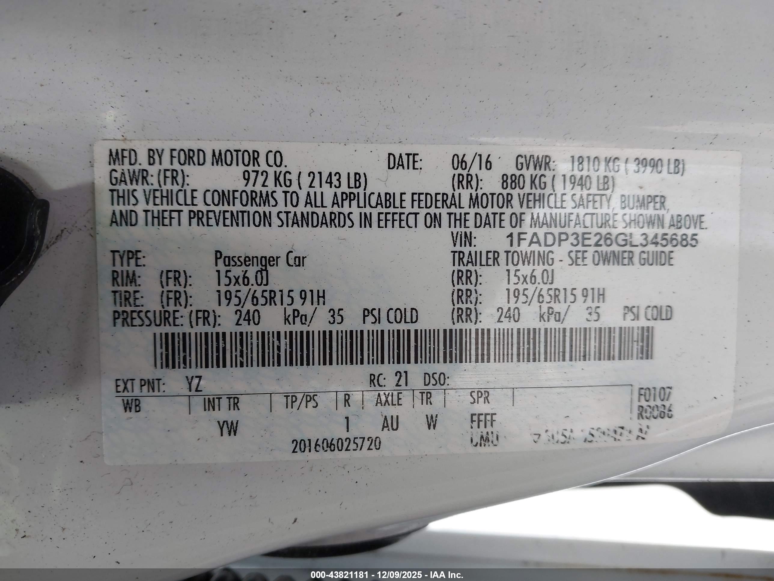 FORD FOCUS image 9