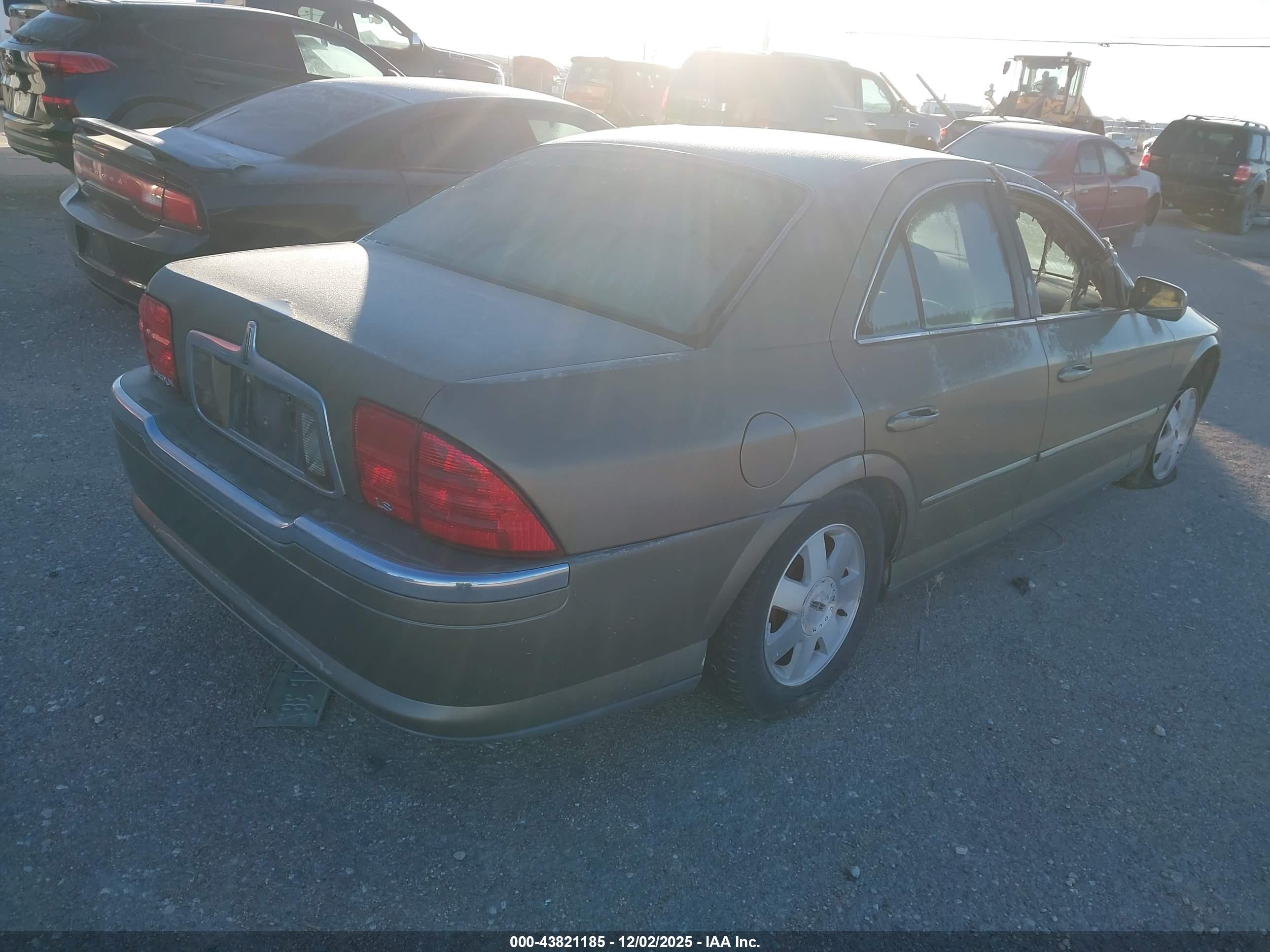 LINCOLN LS image 4