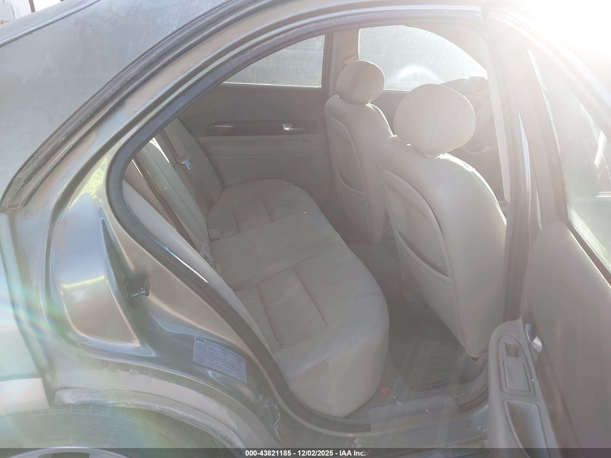 LINCOLN LS image 8