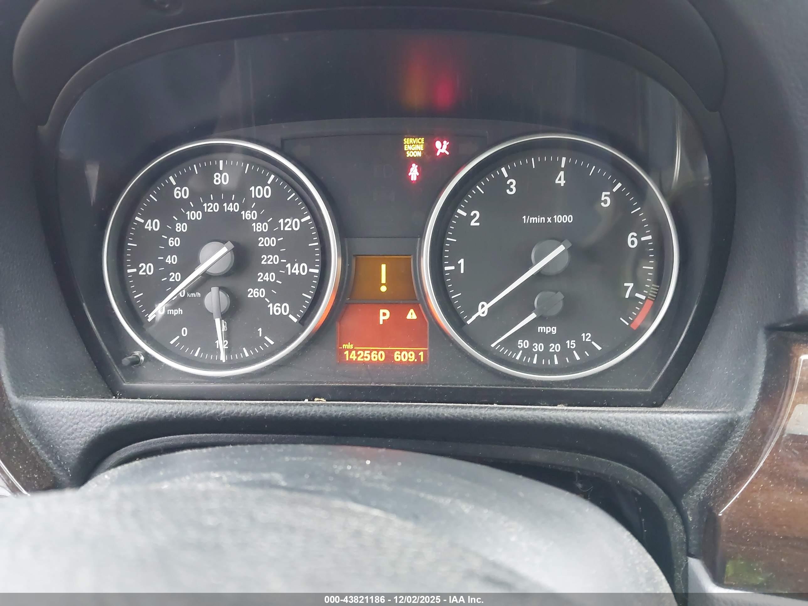 BMW 328I image 7