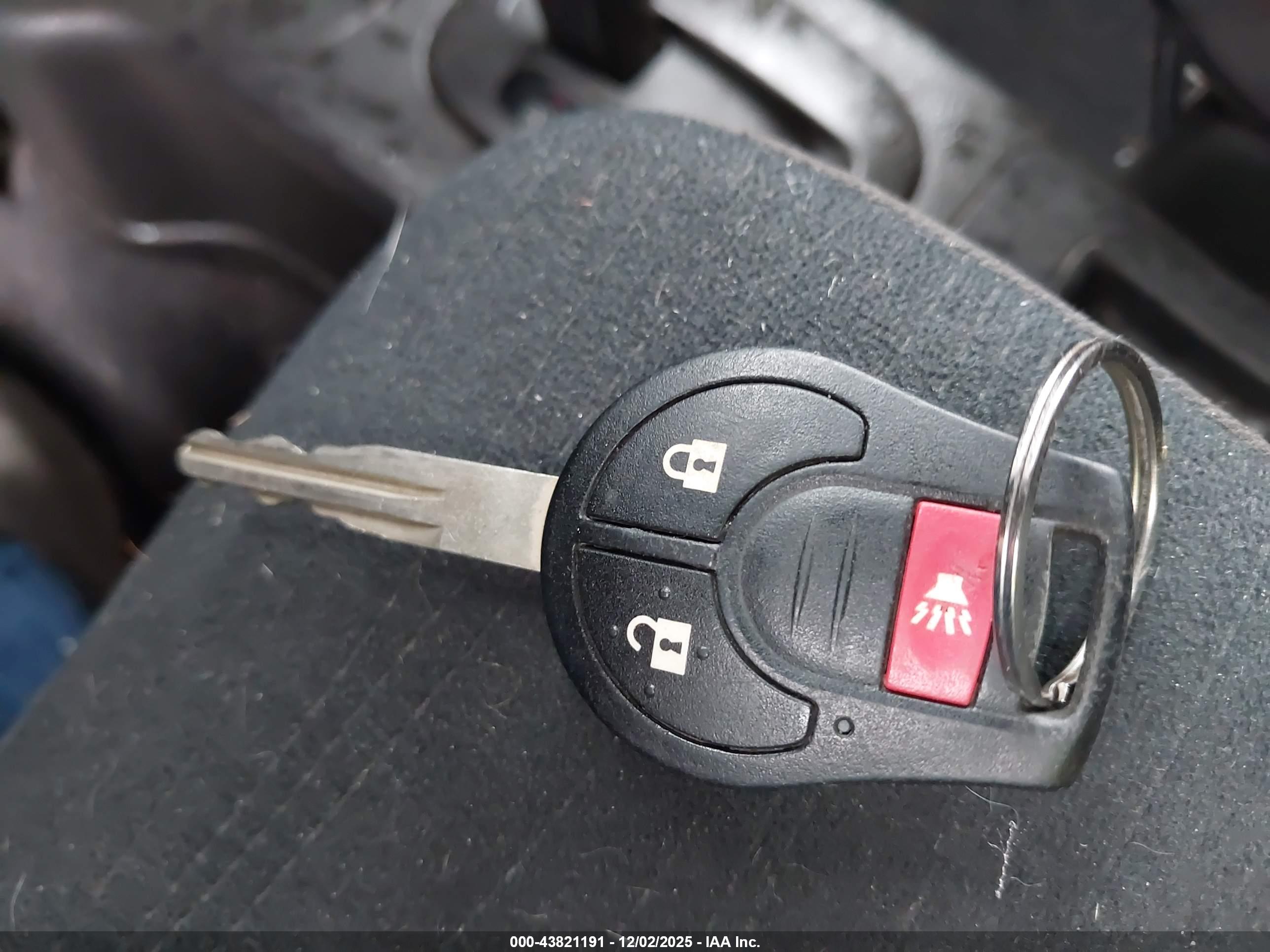 NISSAN CUBE image 11