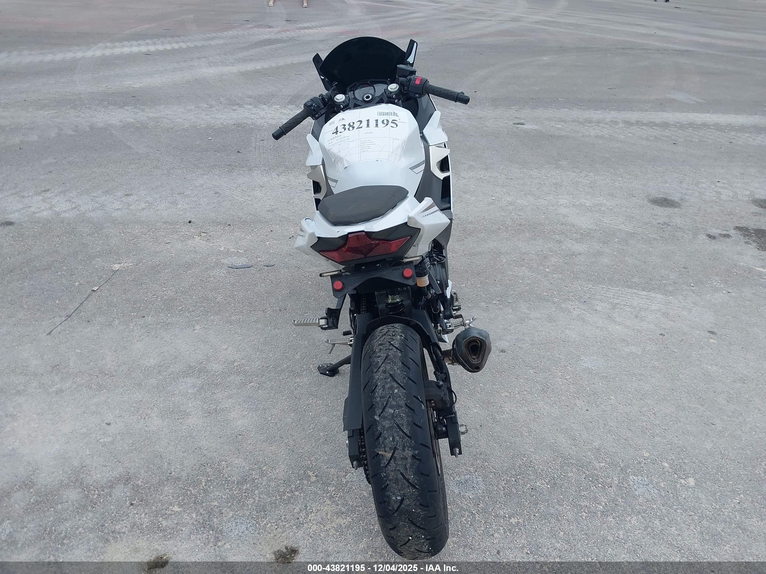 KAWASAKI EX400 image 6