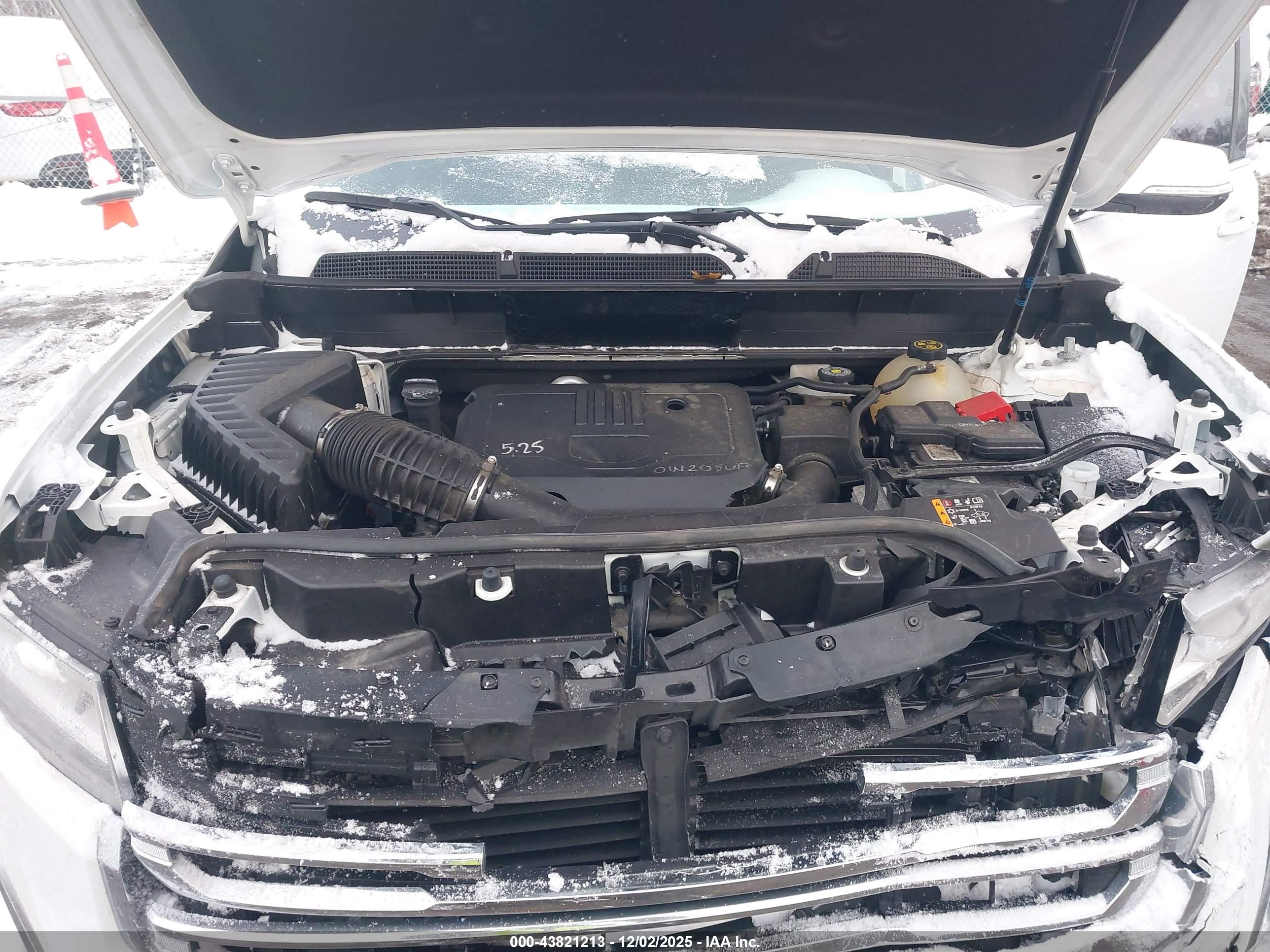 GMC ACADIA image 10