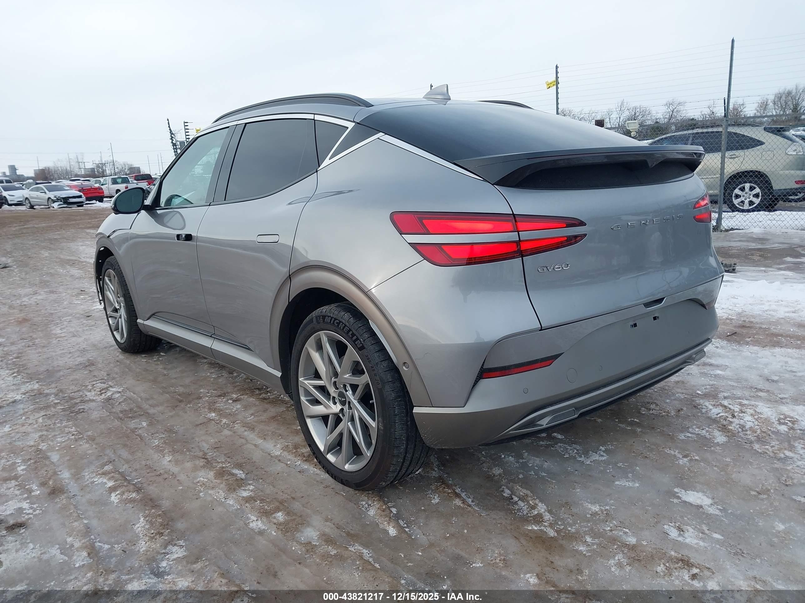 GENESIS GV60 image 3