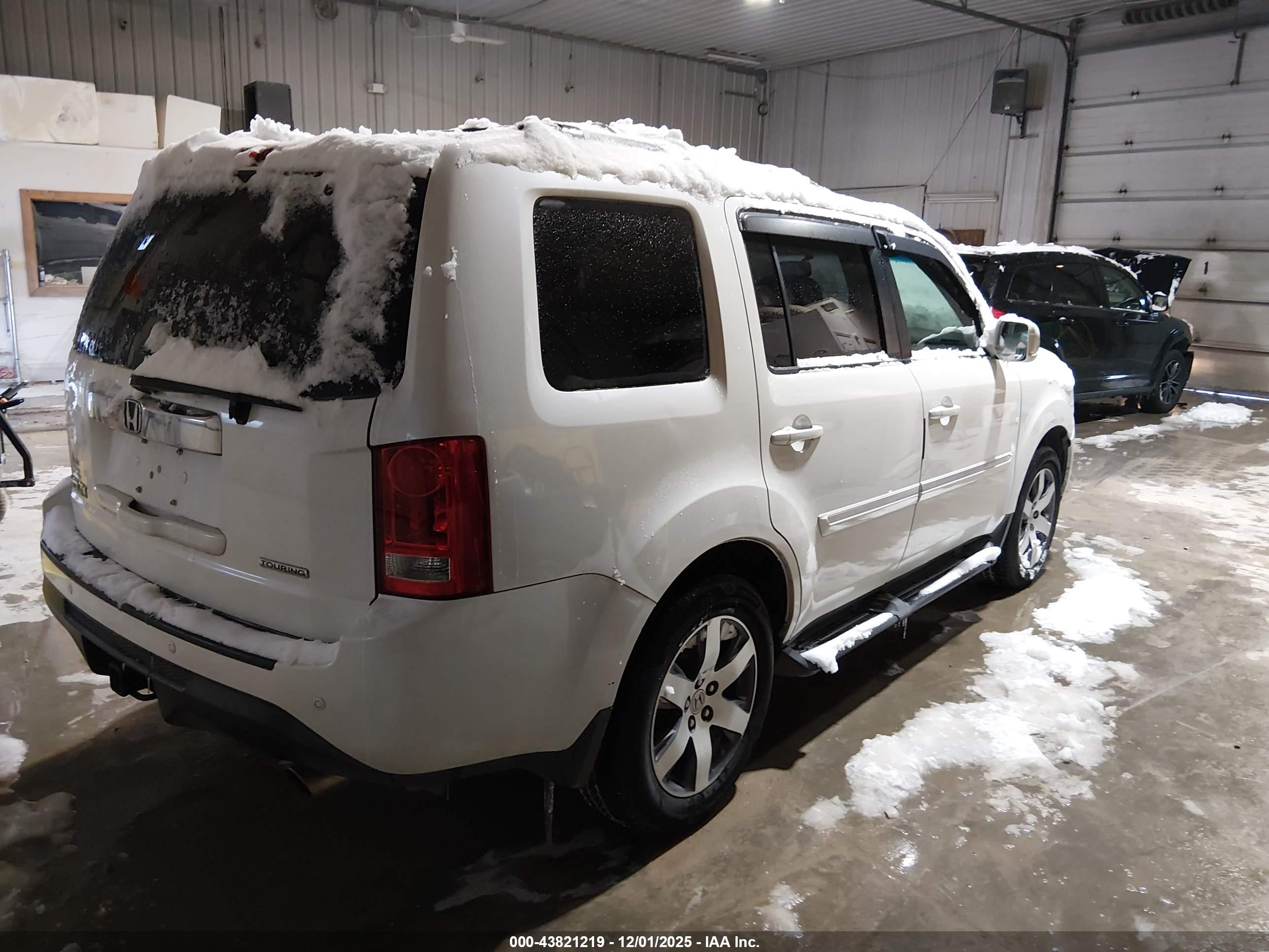 HONDA PILOT image 4