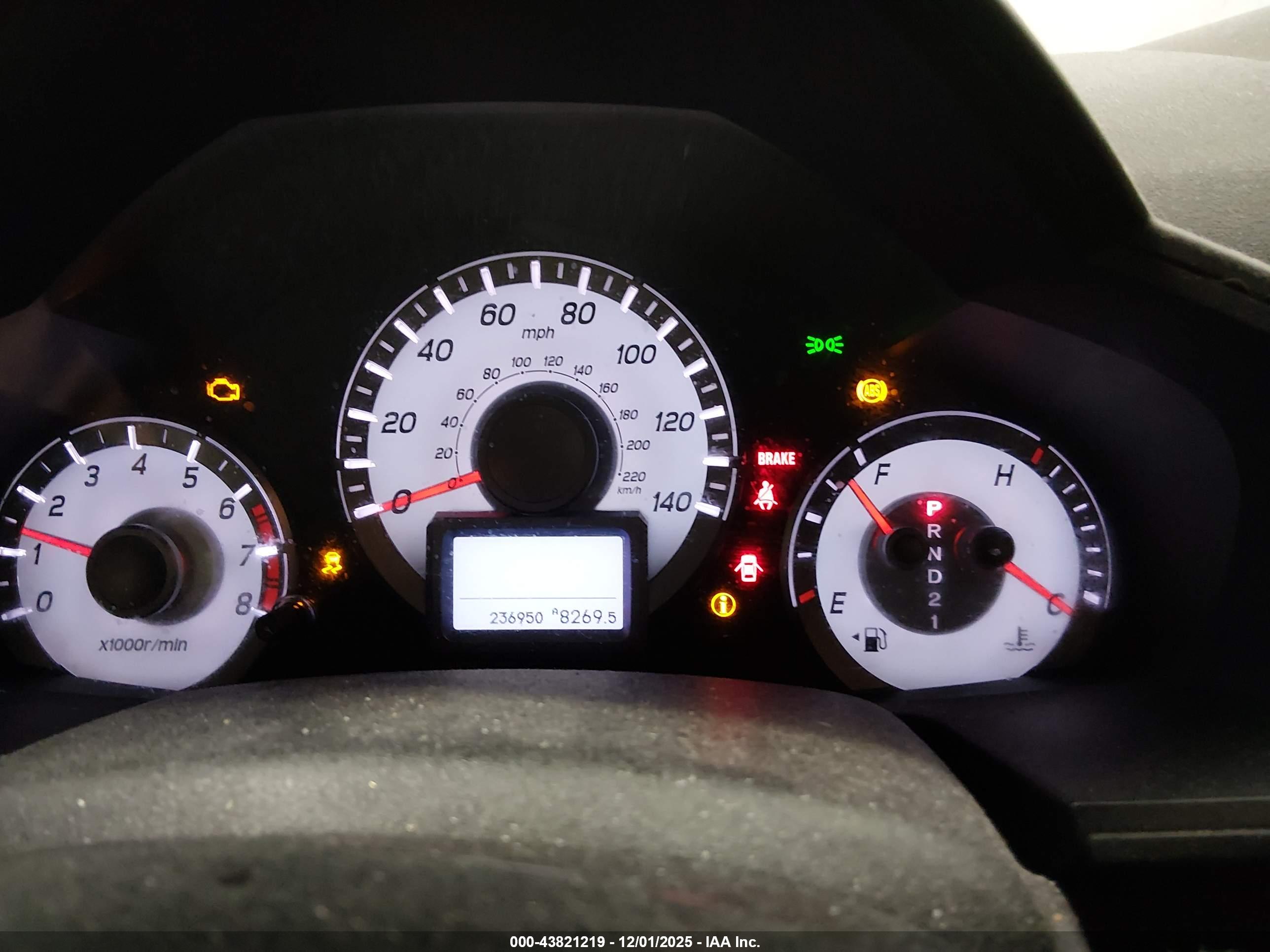 HONDA PILOT image 7