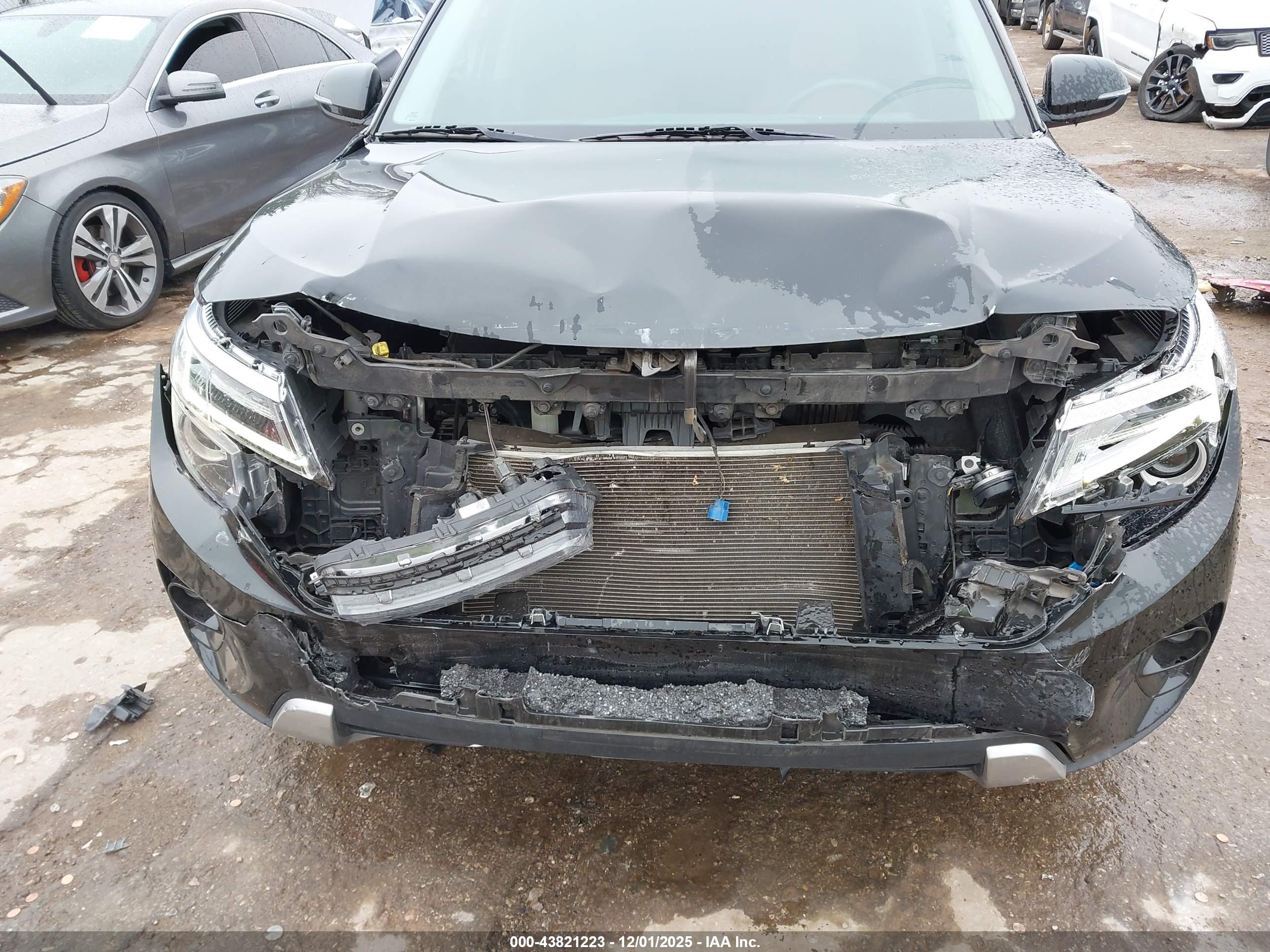 KIA SELTOS image 6