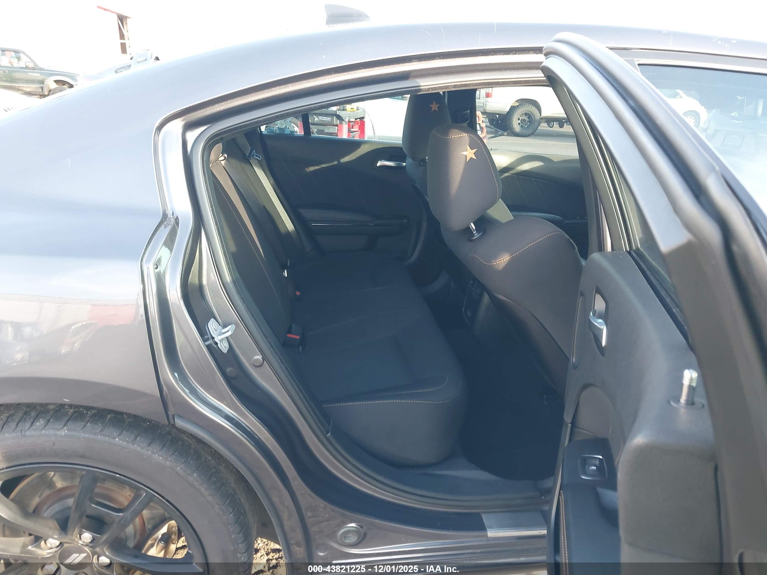 DODGE CHARGER image 8