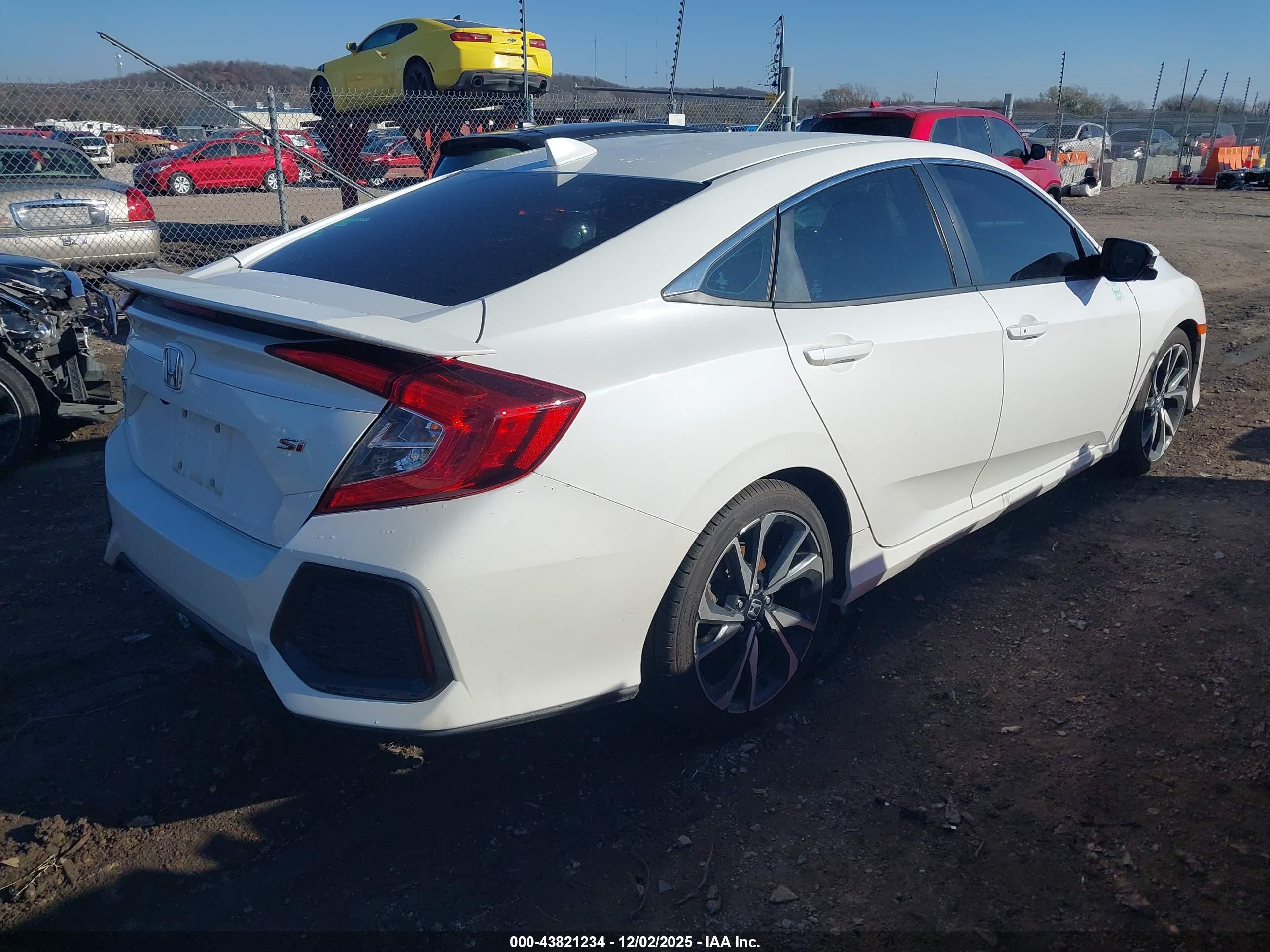 HONDA CIVIC image 4