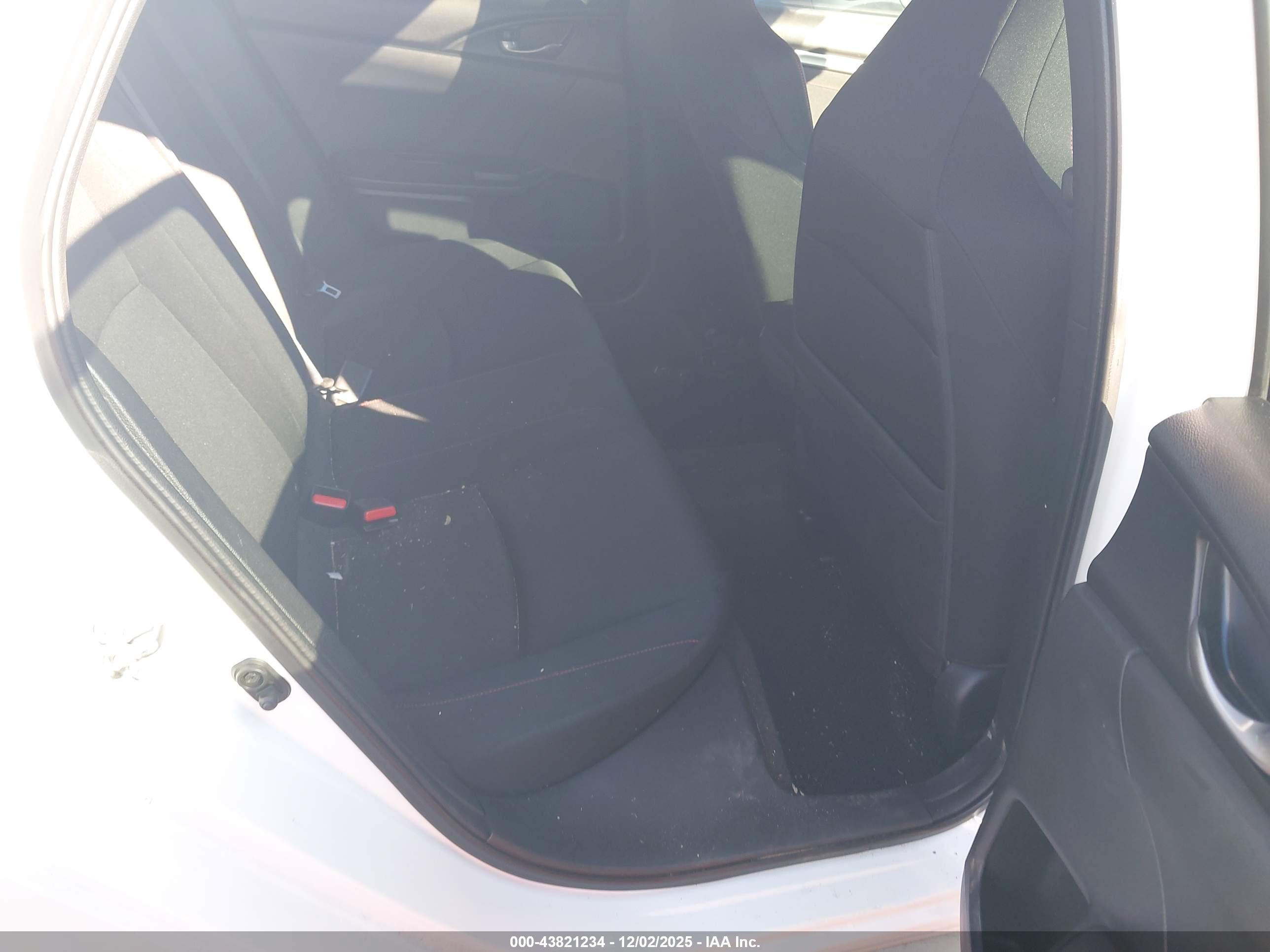HONDA CIVIC image 8