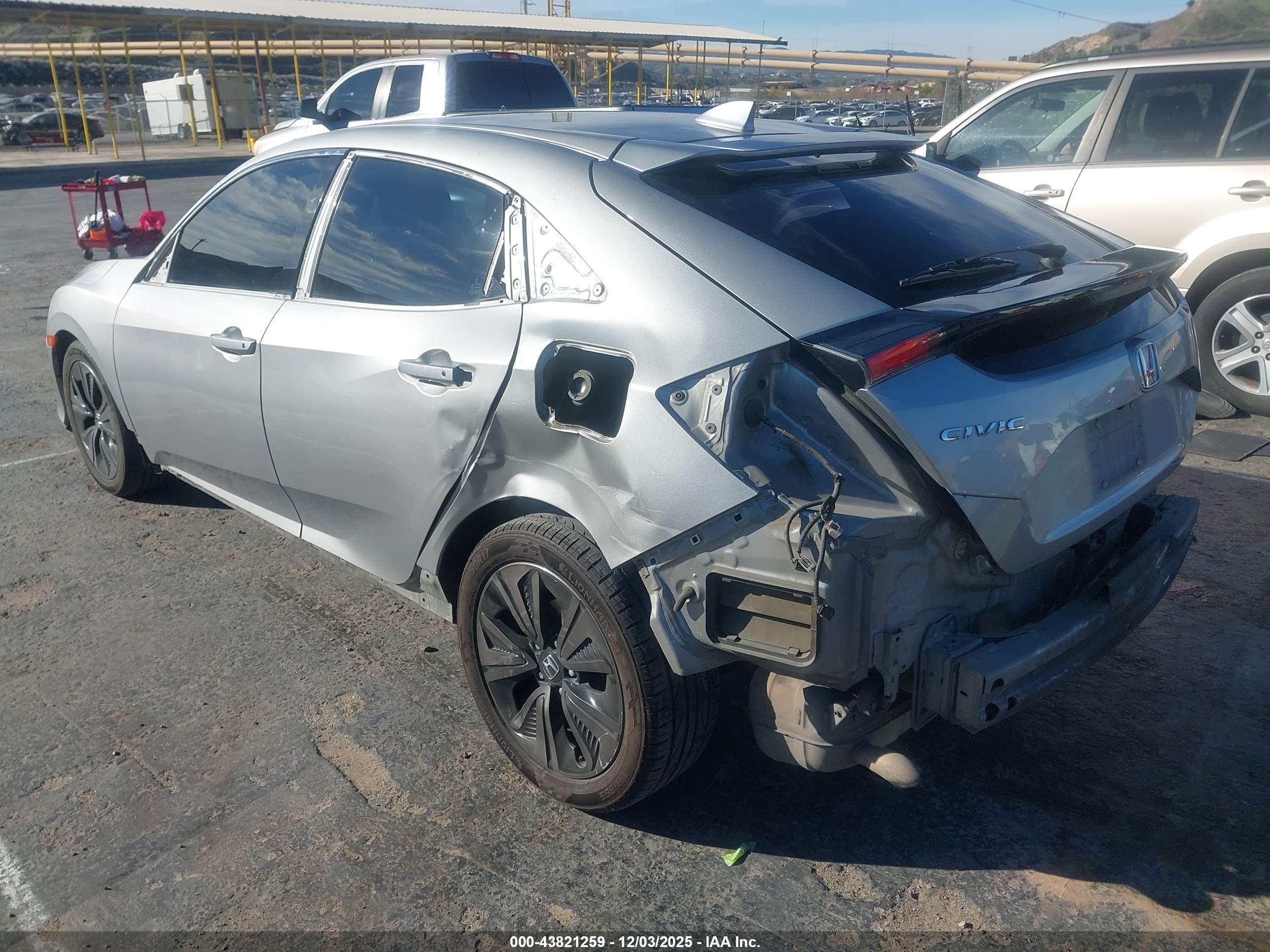 HONDA CIVIC image 6
