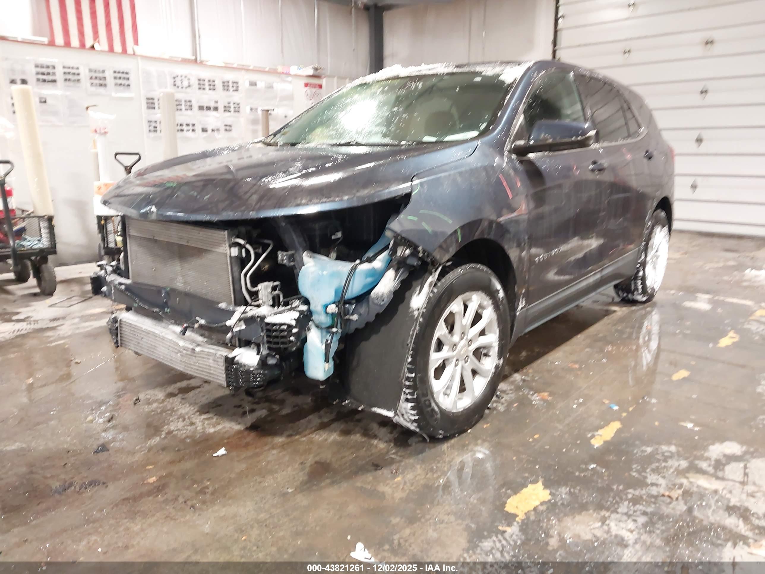 CHEVROLET EQUINOX image 2