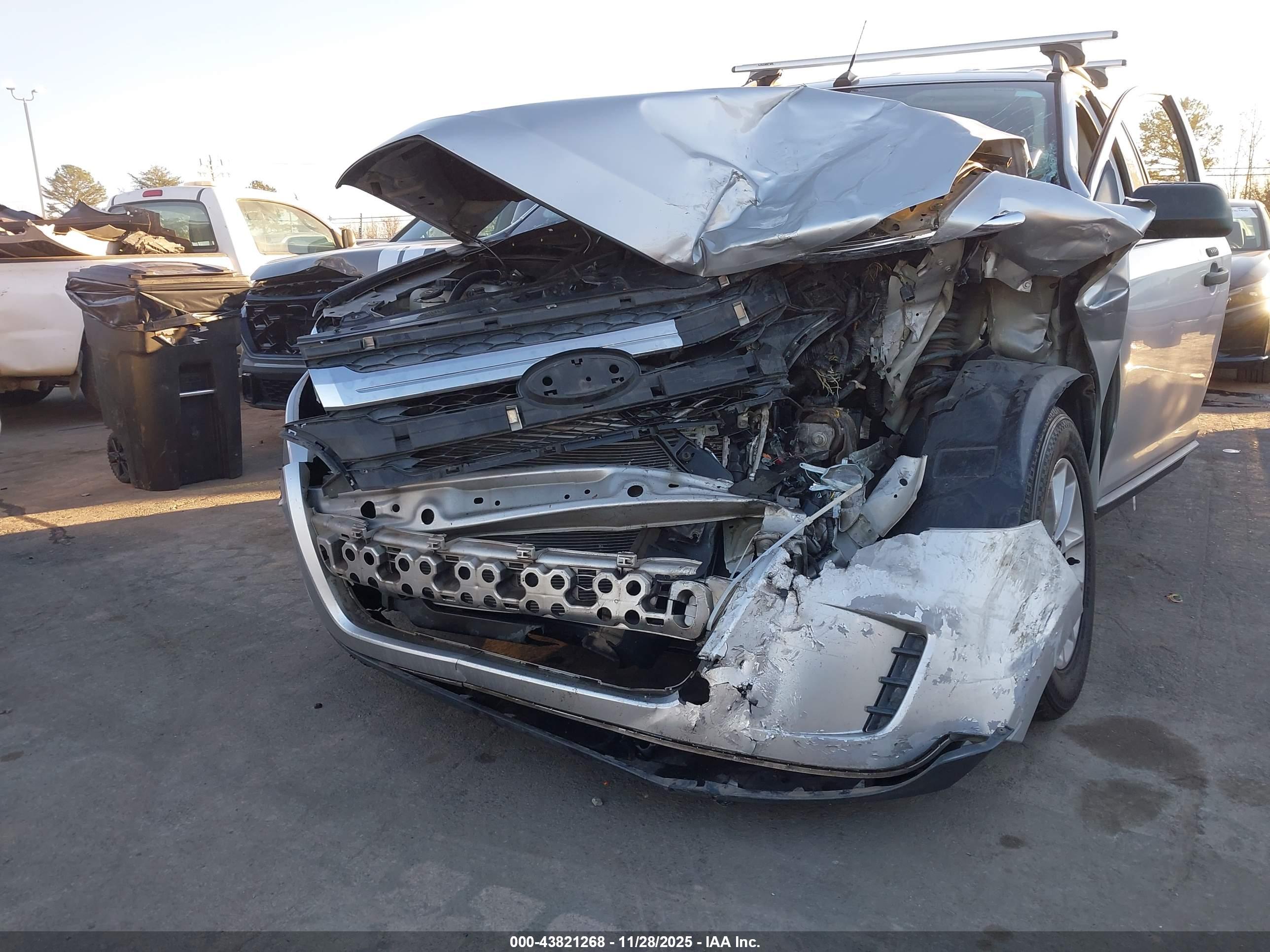 FORD EDGE image 6