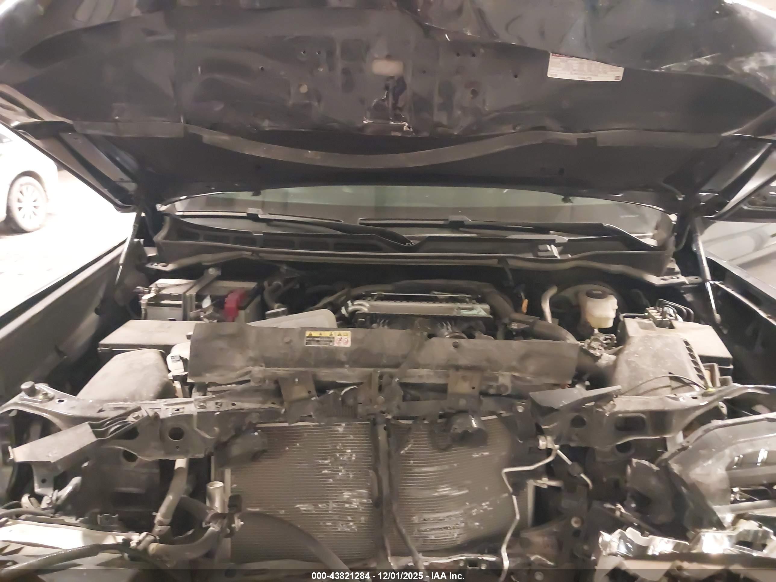TOYOTA TUNDRA image 10