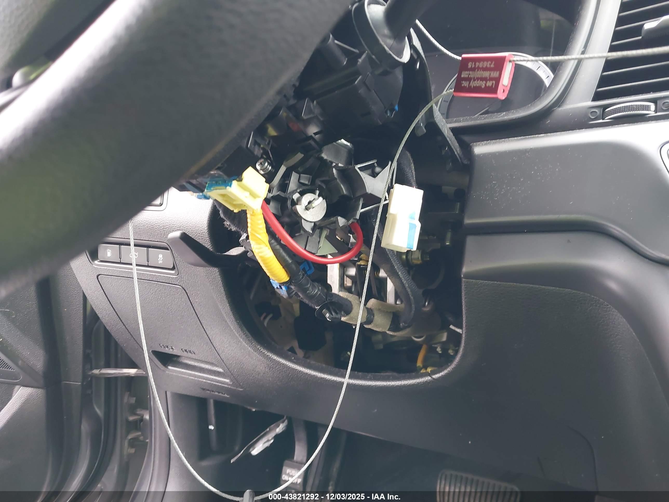 HYUNDAI SONATA image 6