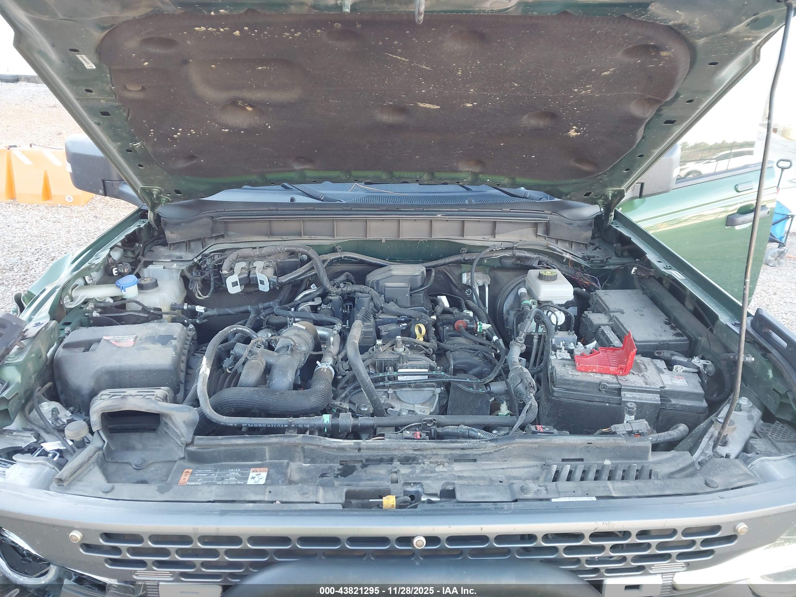 FORD BRONCO image 10