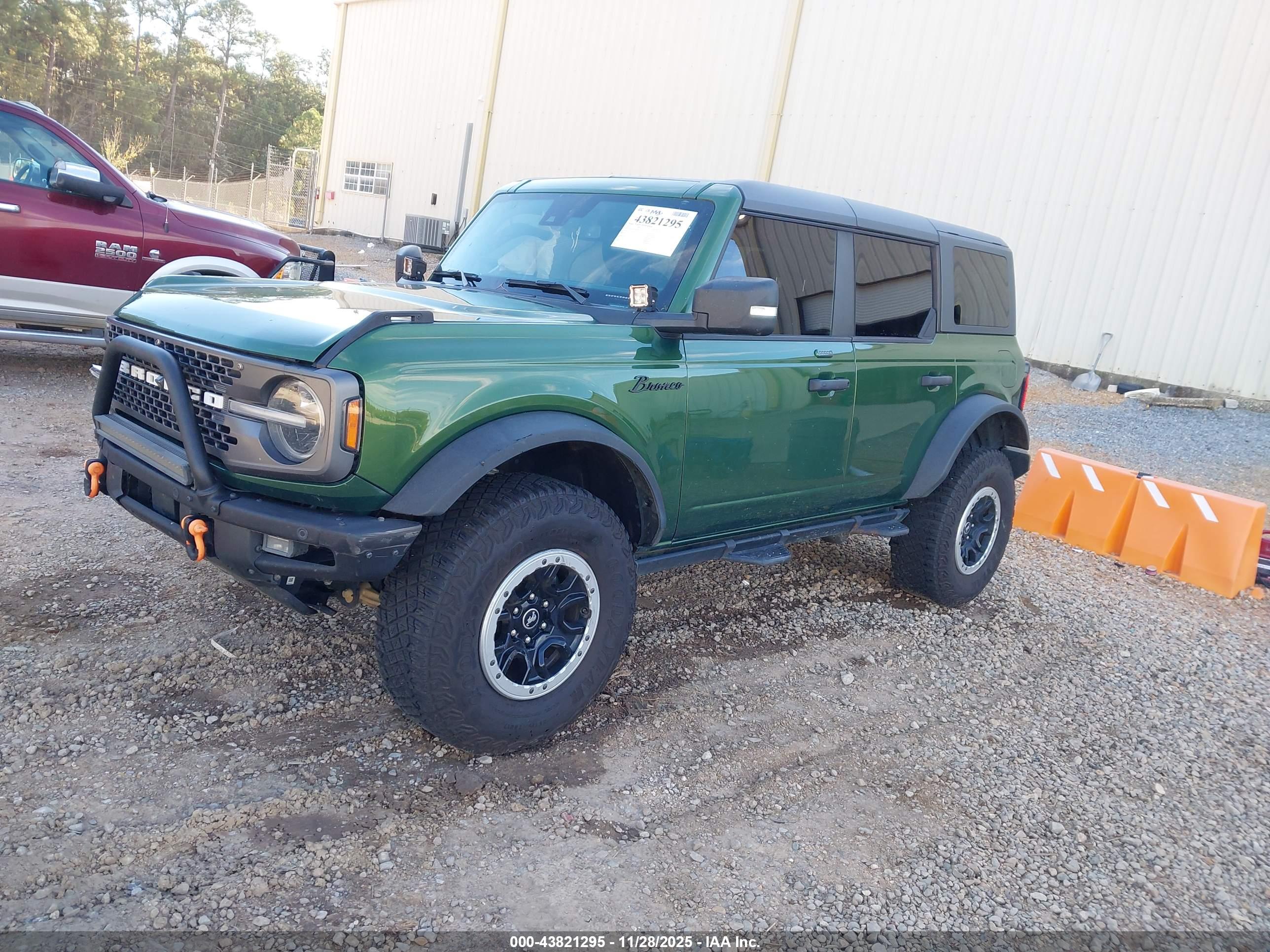 FORD BRONCO image 2