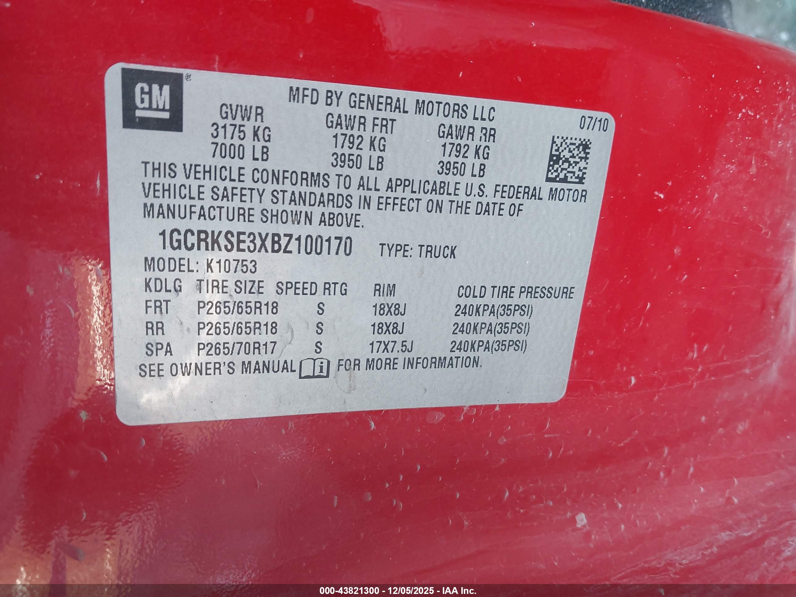 CHEVROLET SILVERADO image 9