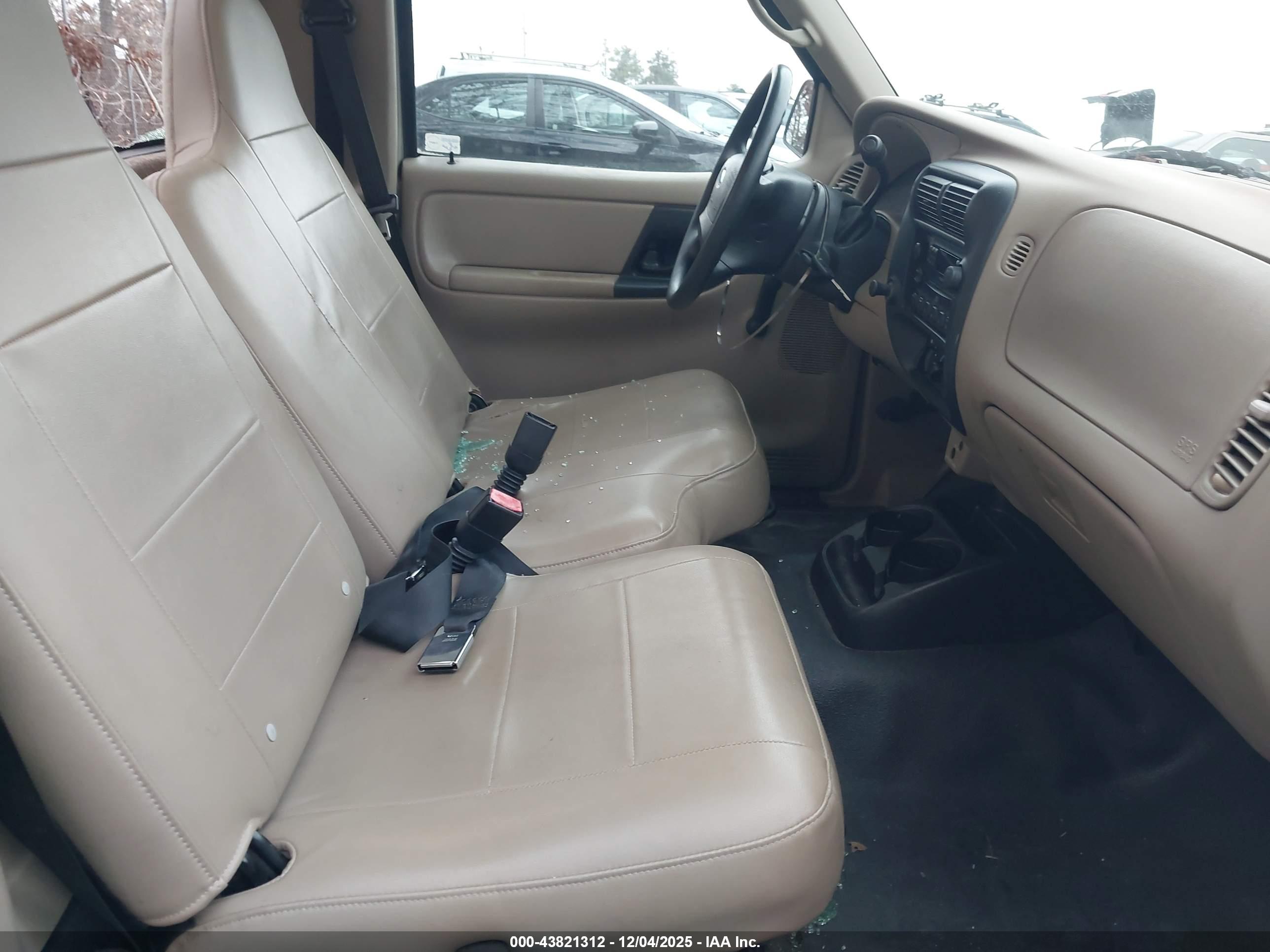 FORD RANGER image 5
