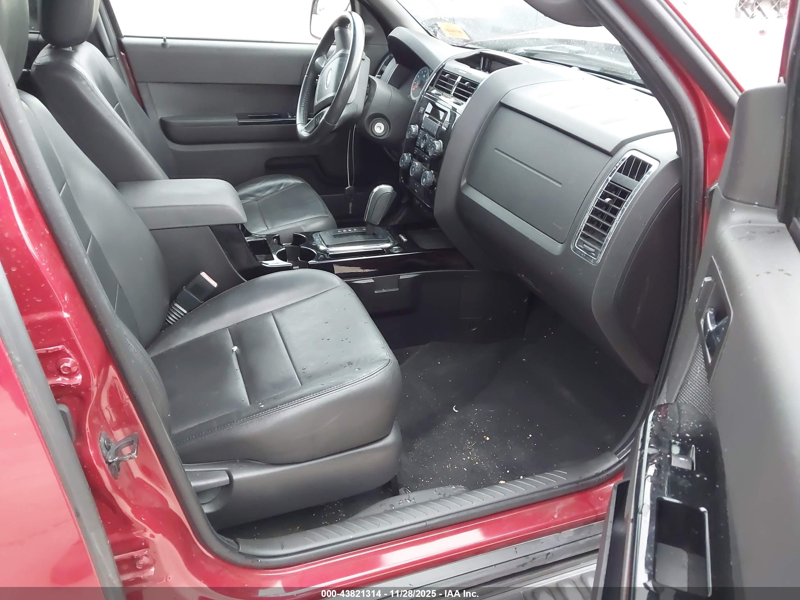 FORD ESCAPE image 5
