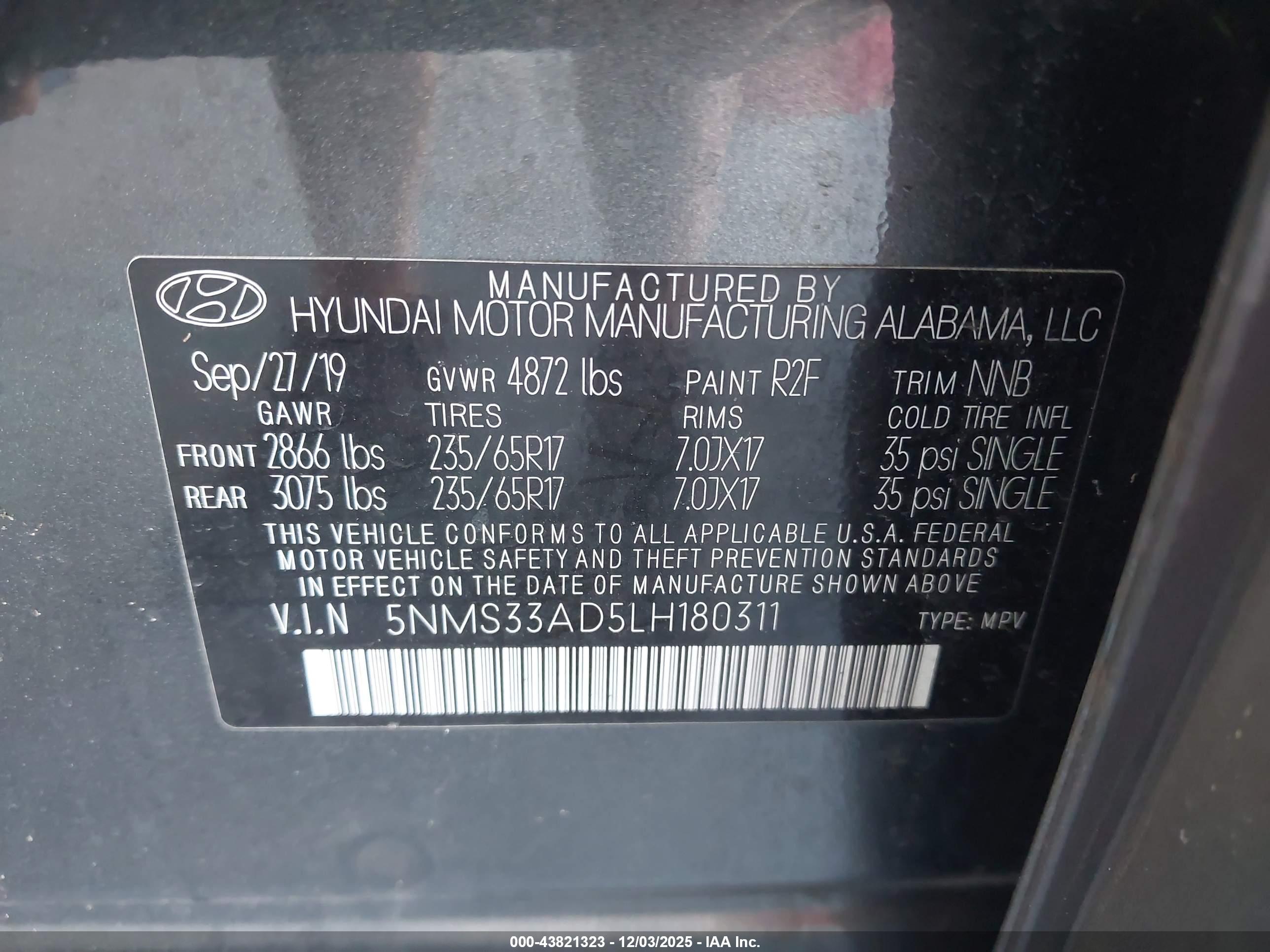 HYUNDAI SANTA image 9