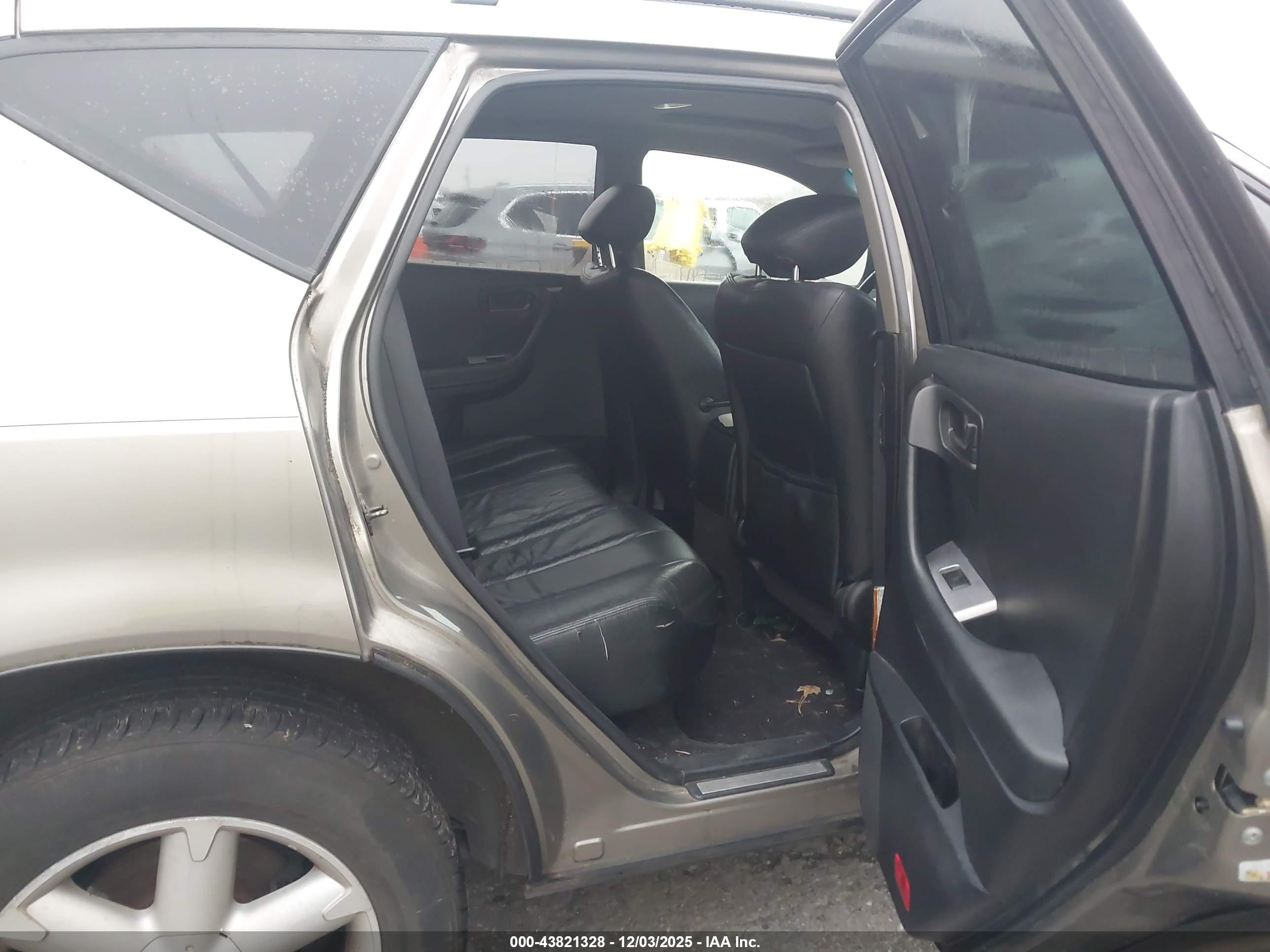 NISSAN MURANO image 8