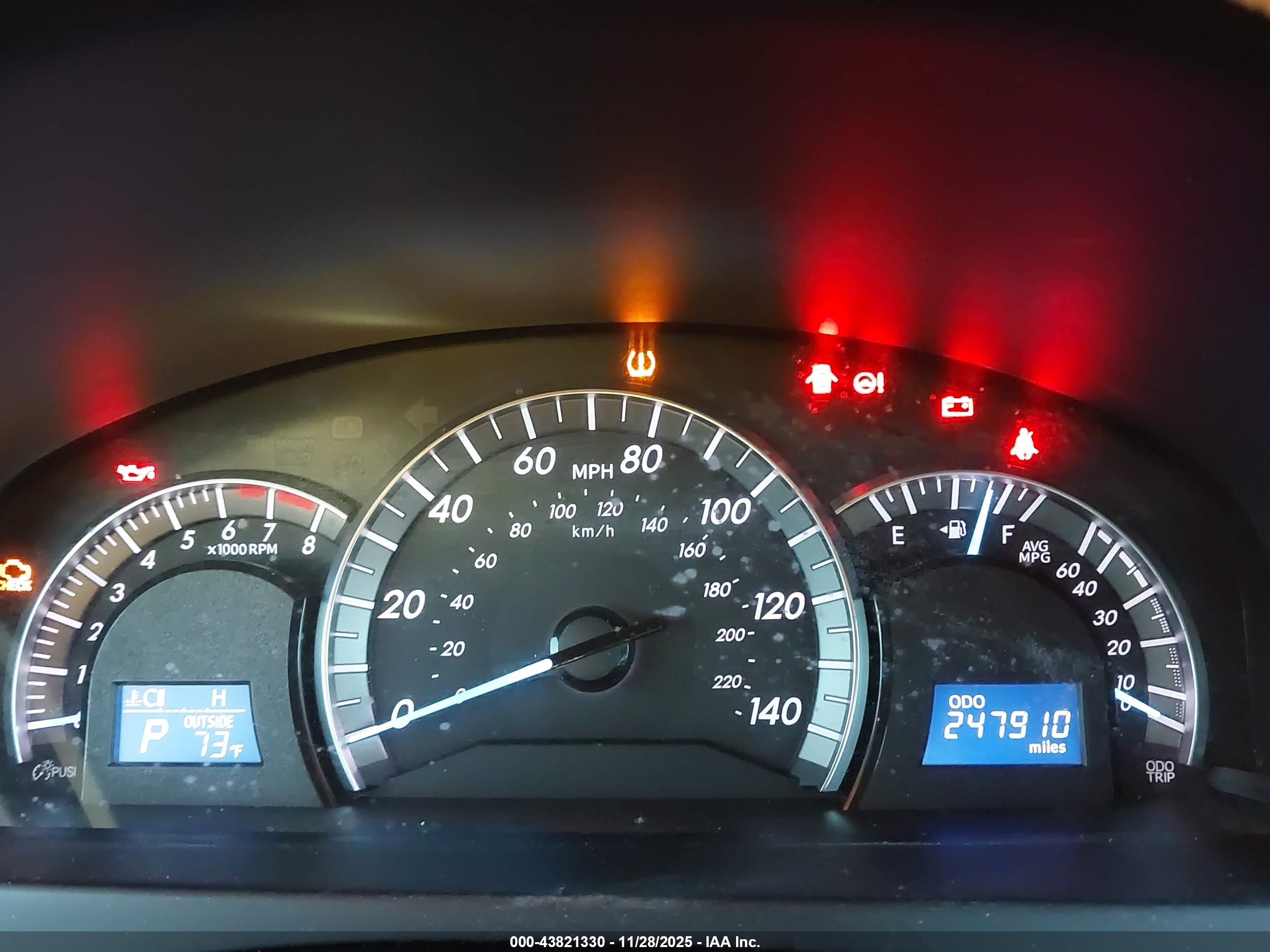 TOYOTA CAMRY image 7