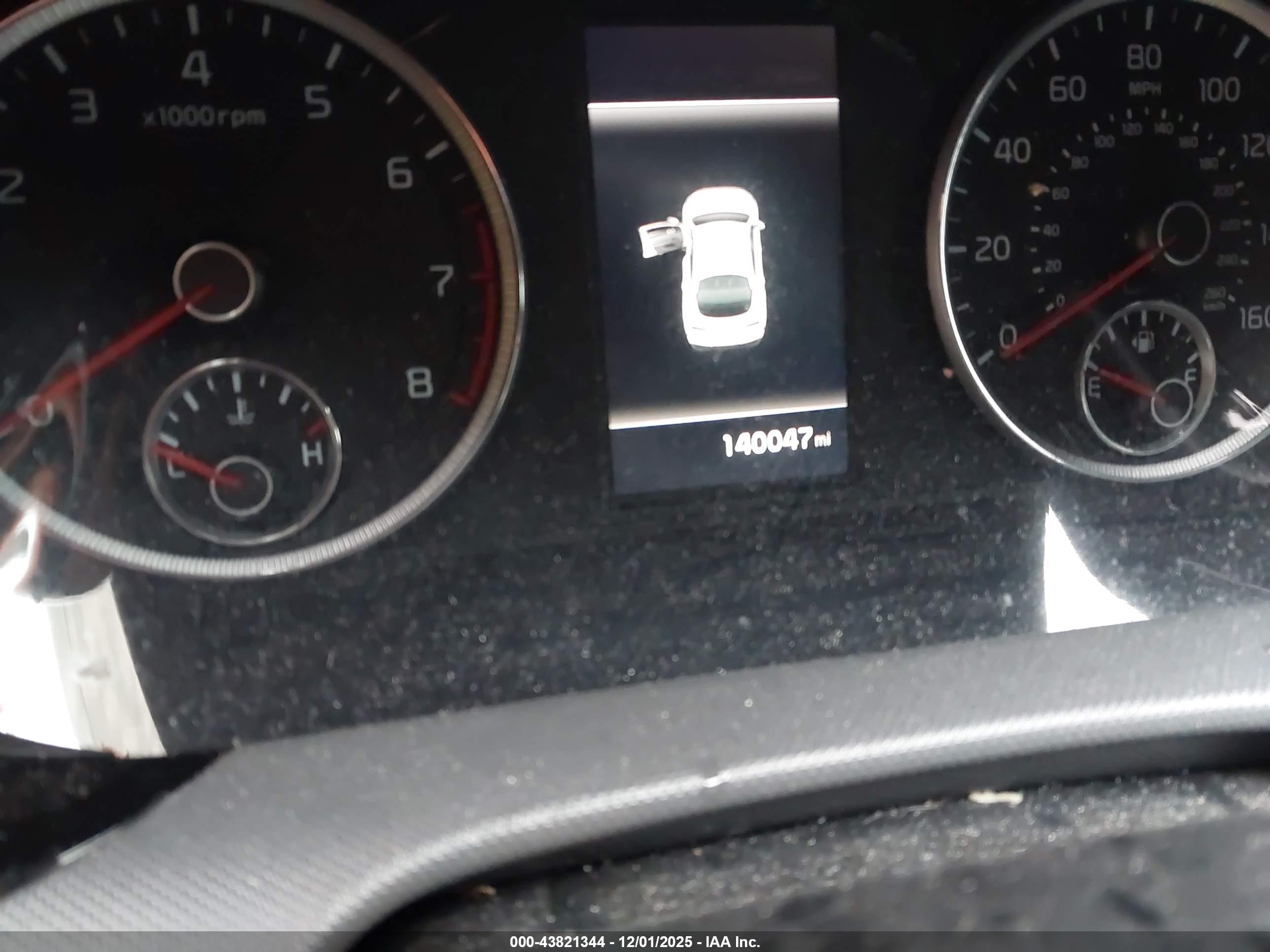 KIA K5 image 7
