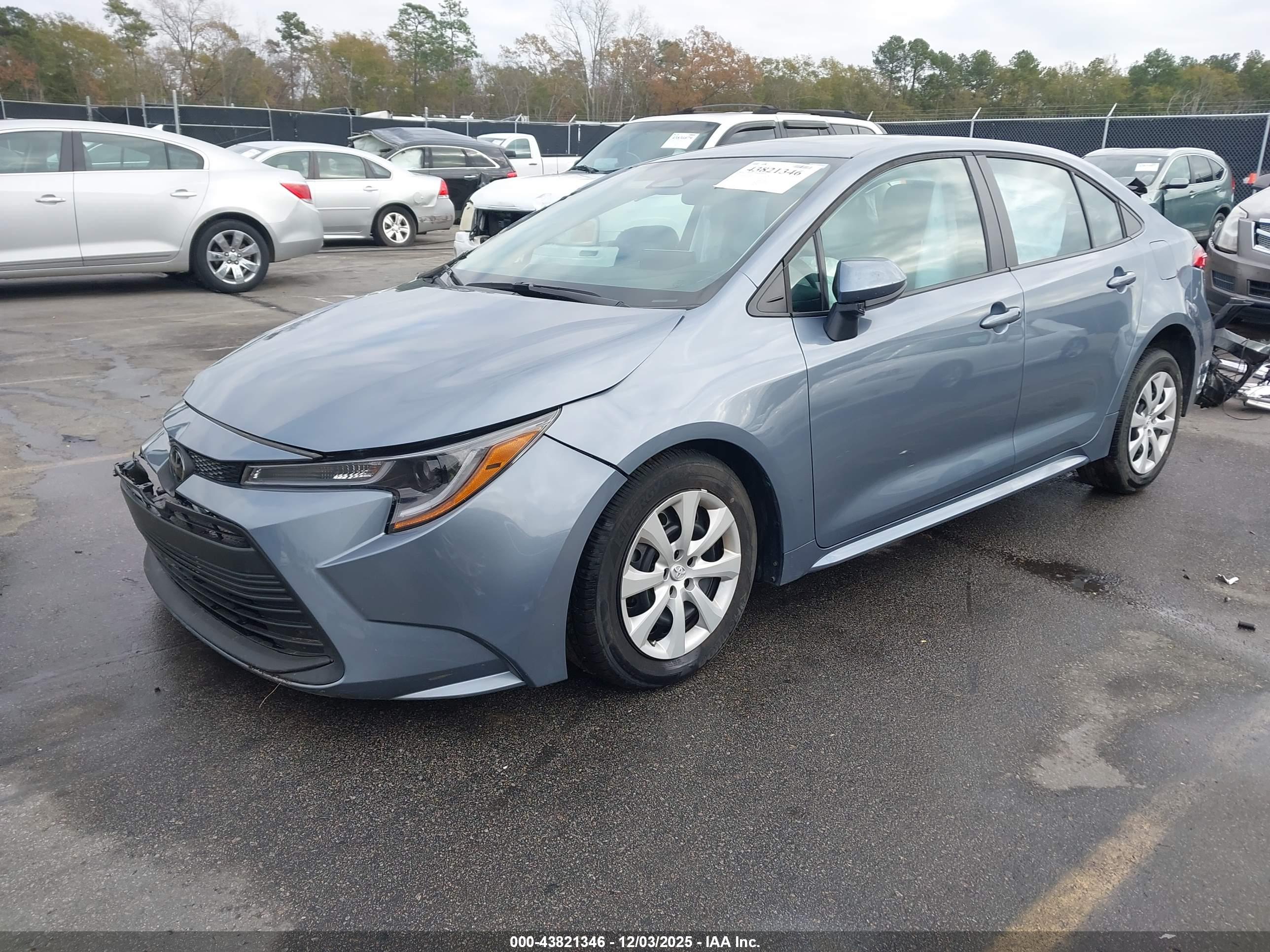 TOYOTA COROLLA image 2