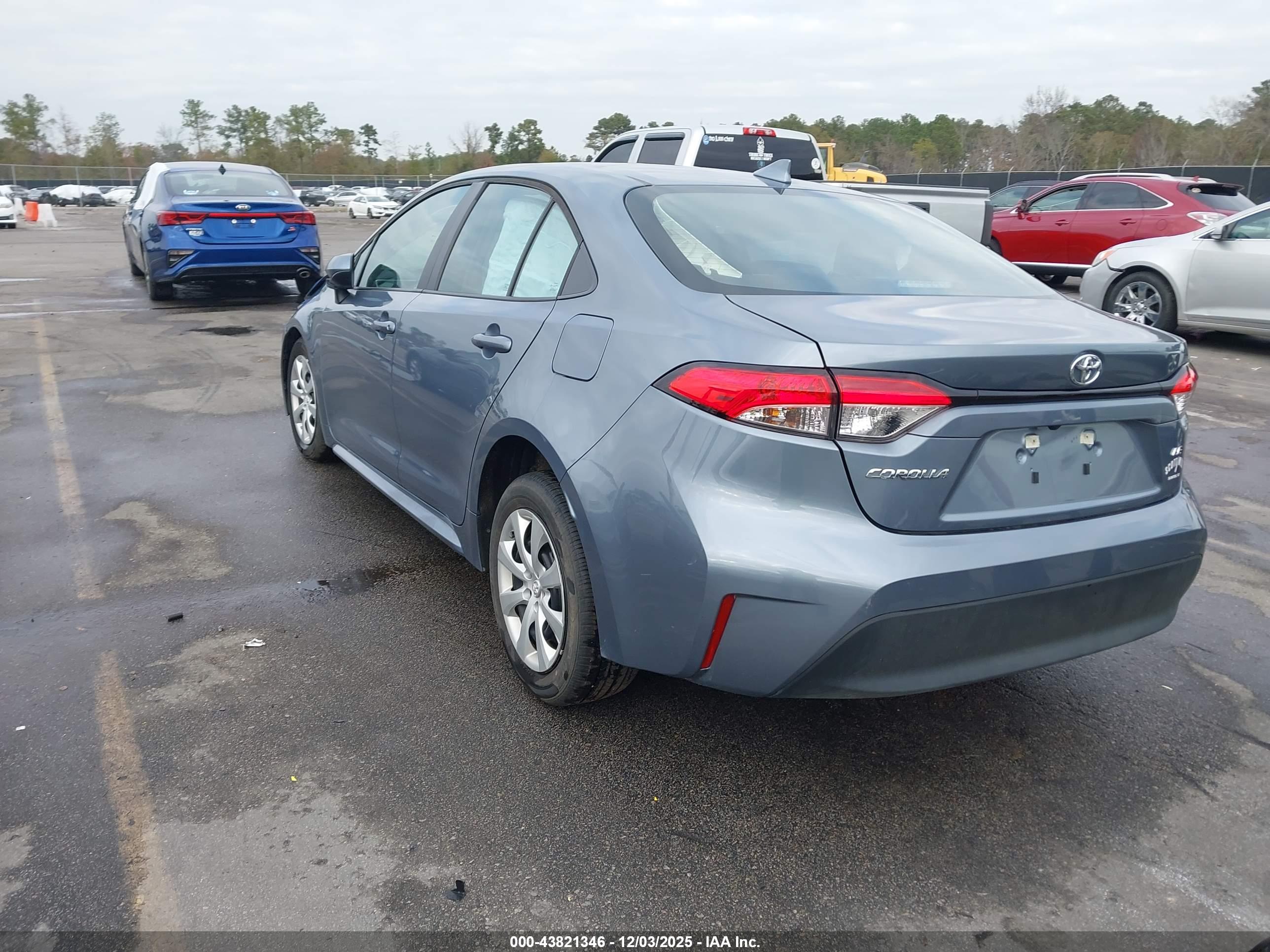 TOYOTA COROLLA image 3
