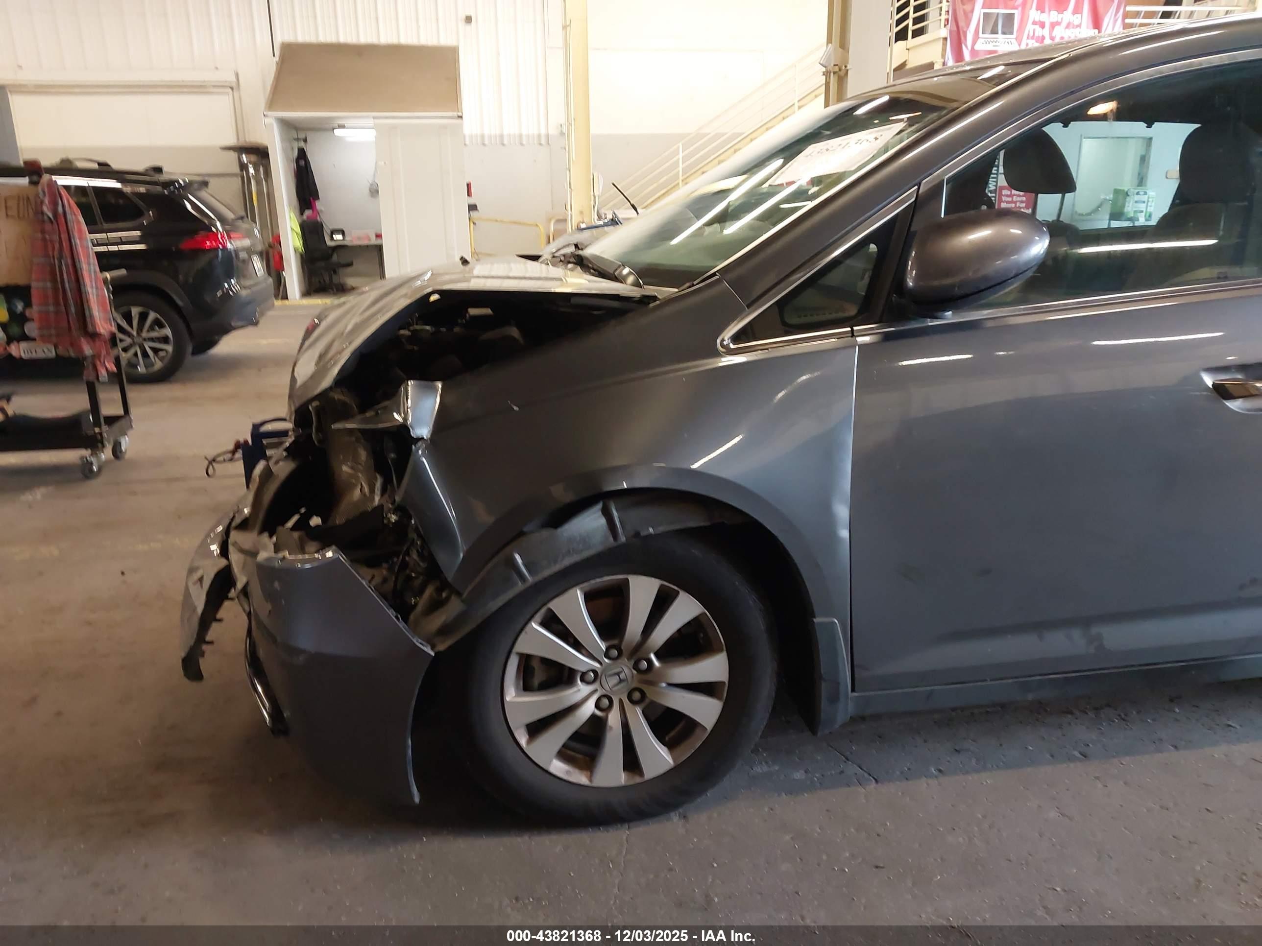 HONDA ODYSSEY image 6