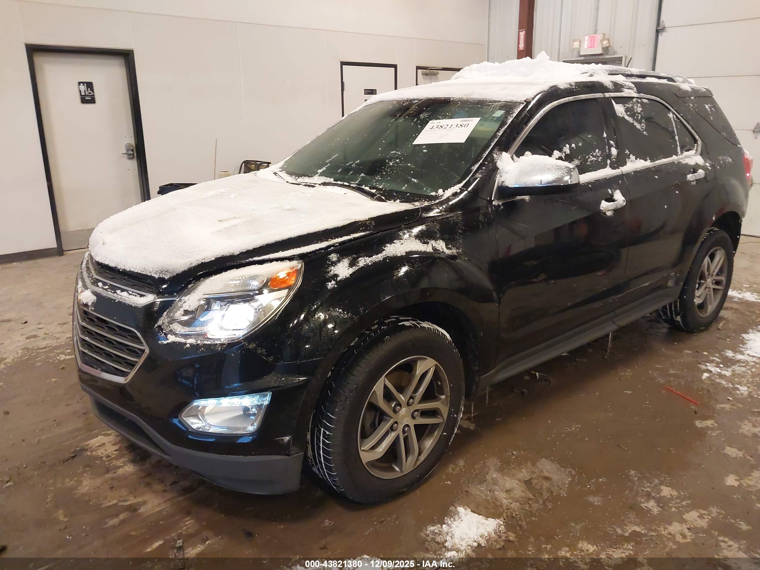 CHEVROLET EQUINOX image 2
