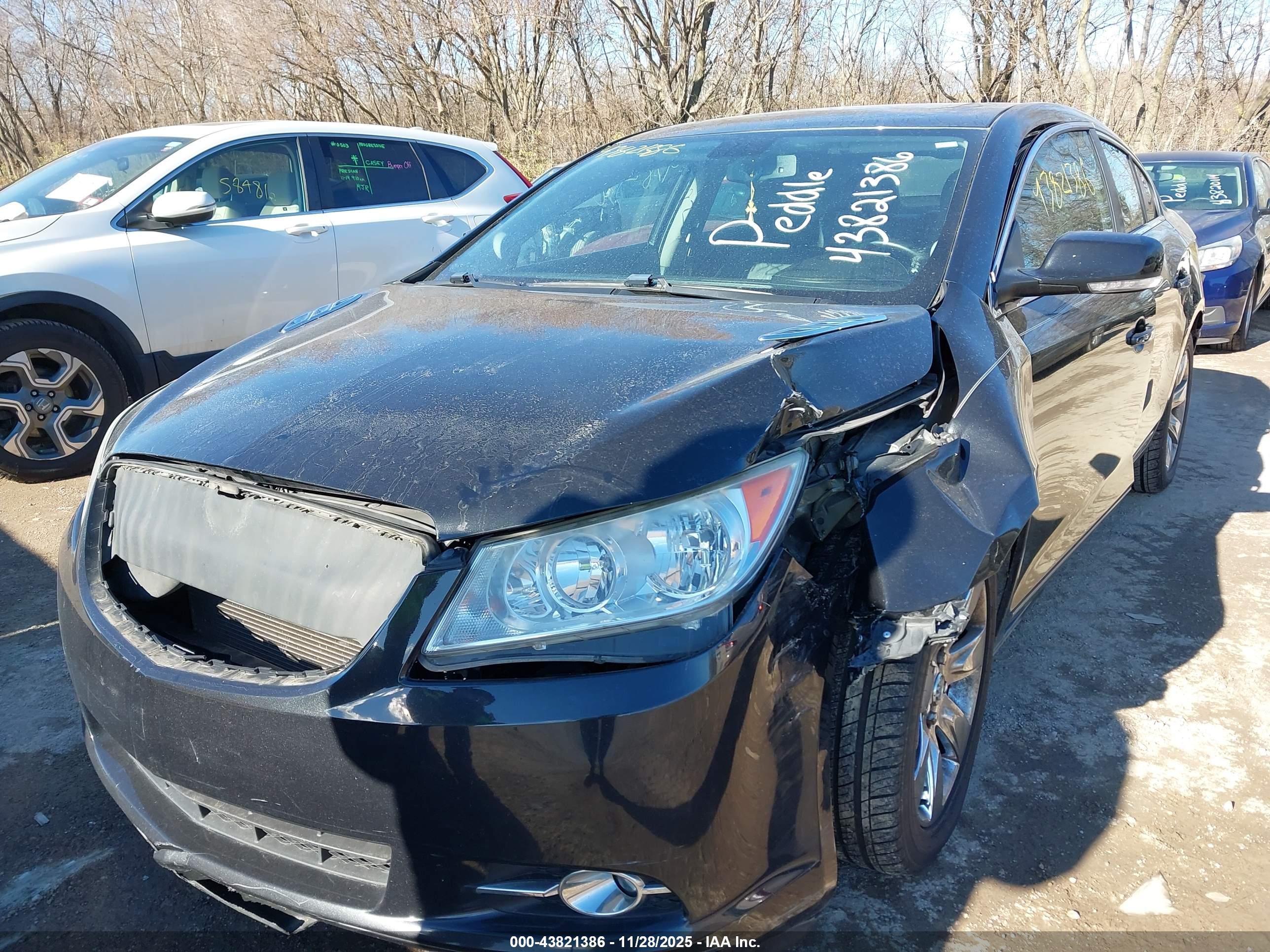 BUICK LACROSSE image 6