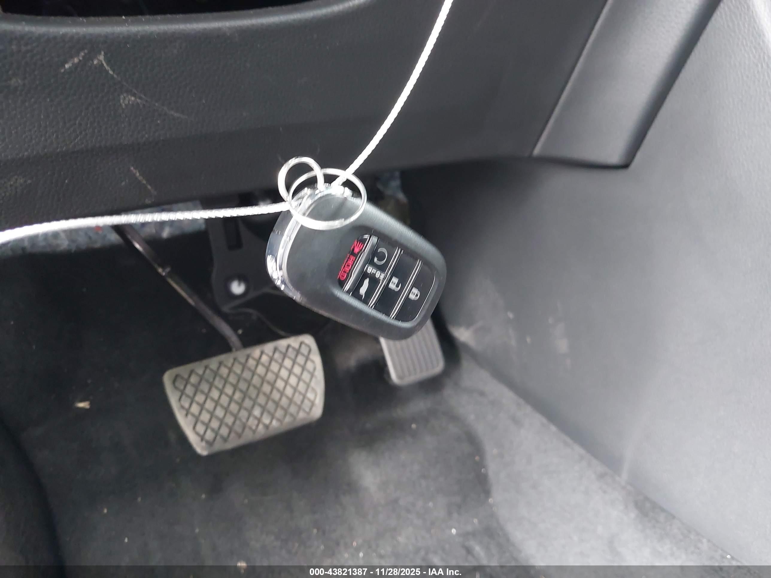 HONDA CR-V image 11
