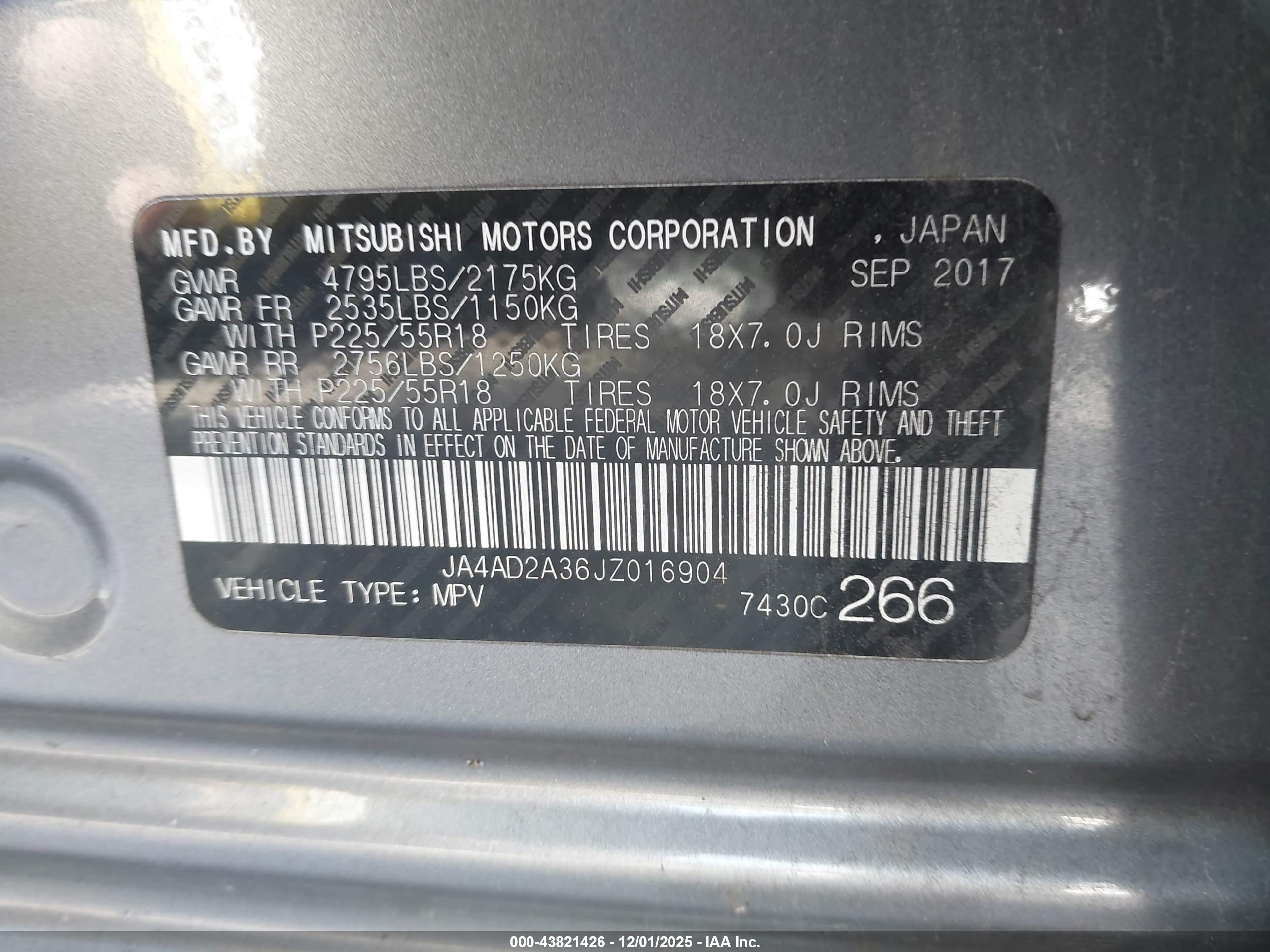 MITSUBISHI OUTLANDER image 9