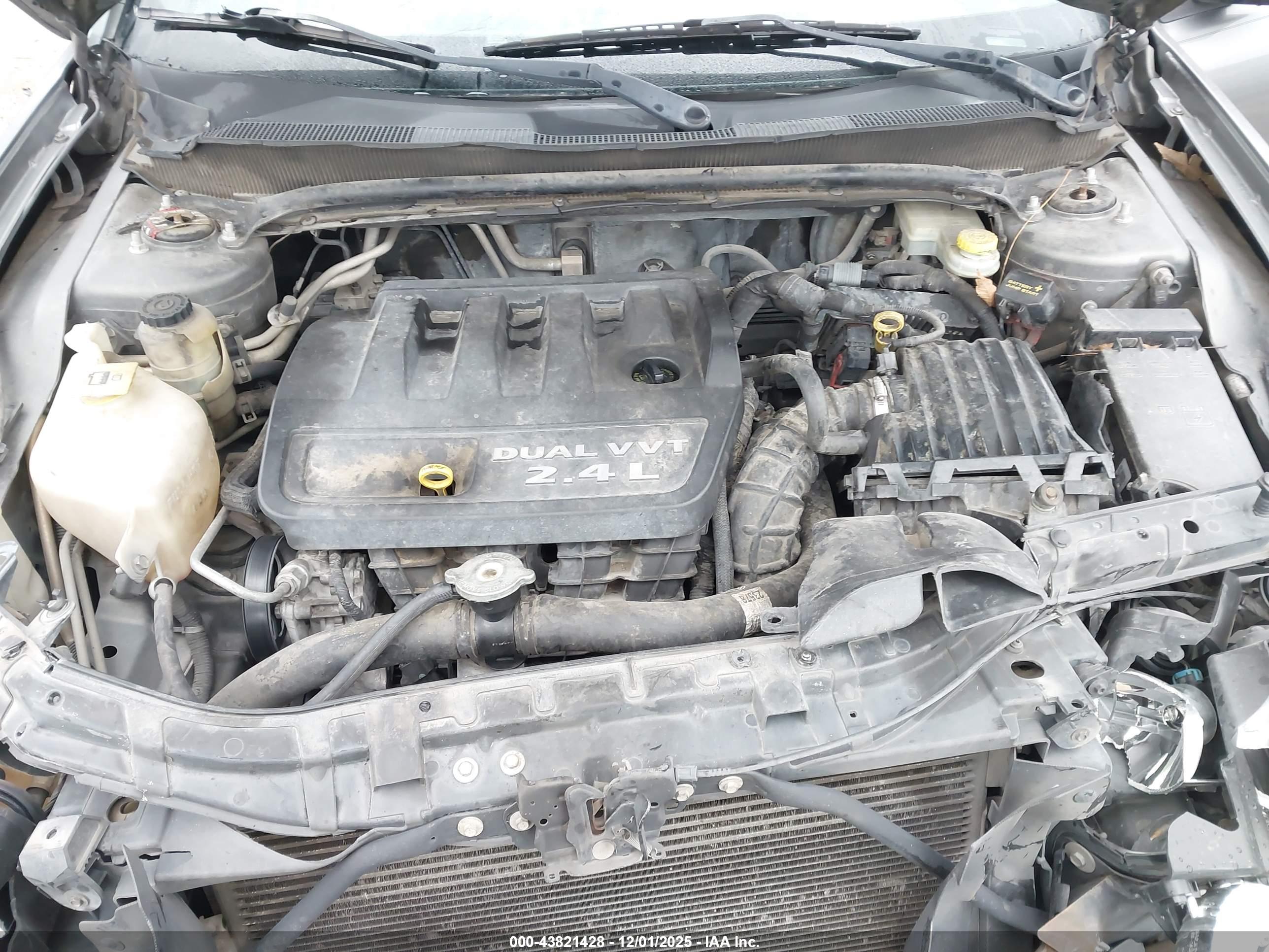 DODGE AVENGER image 10
