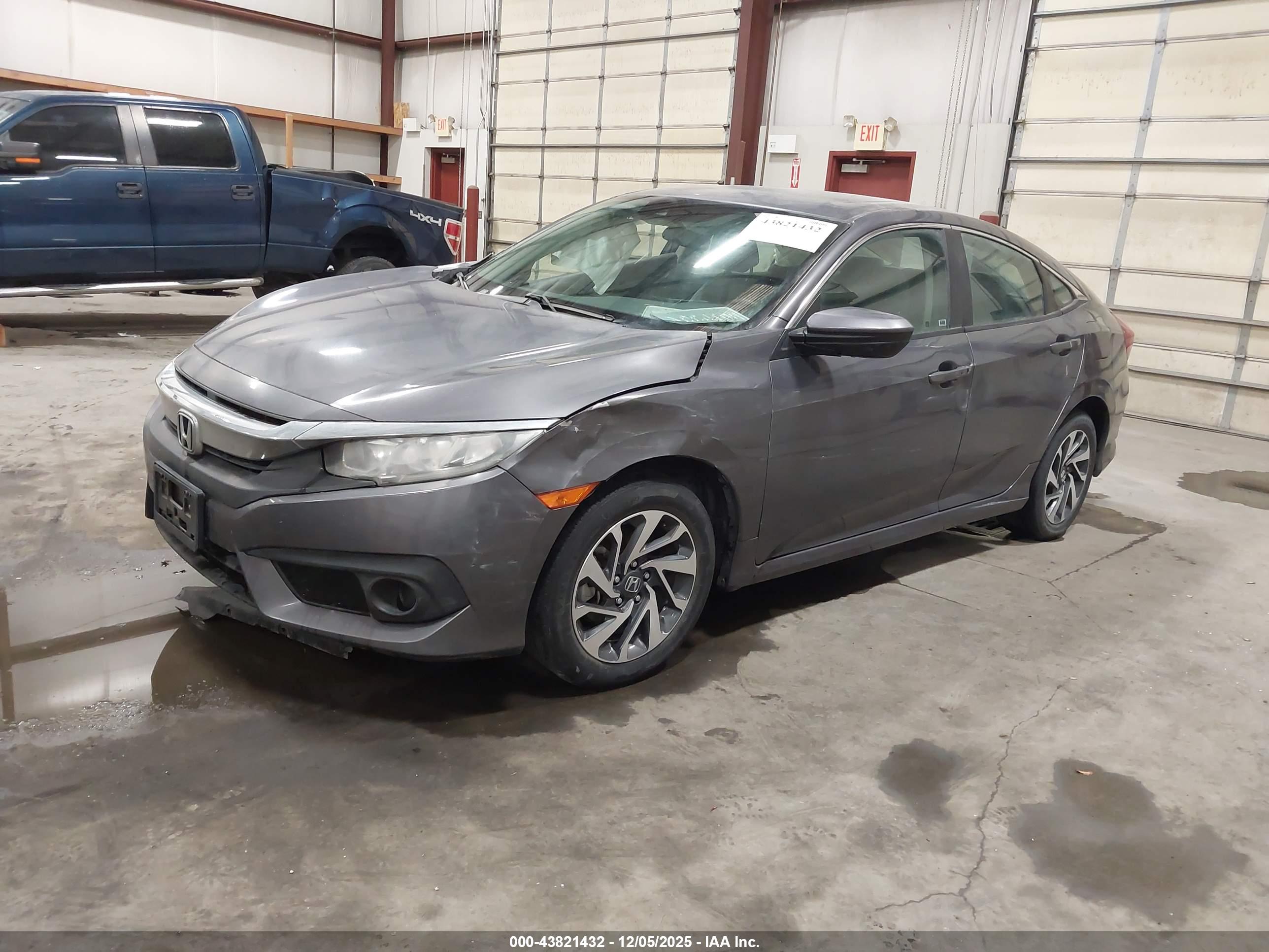 HONDA CIVIC image 2