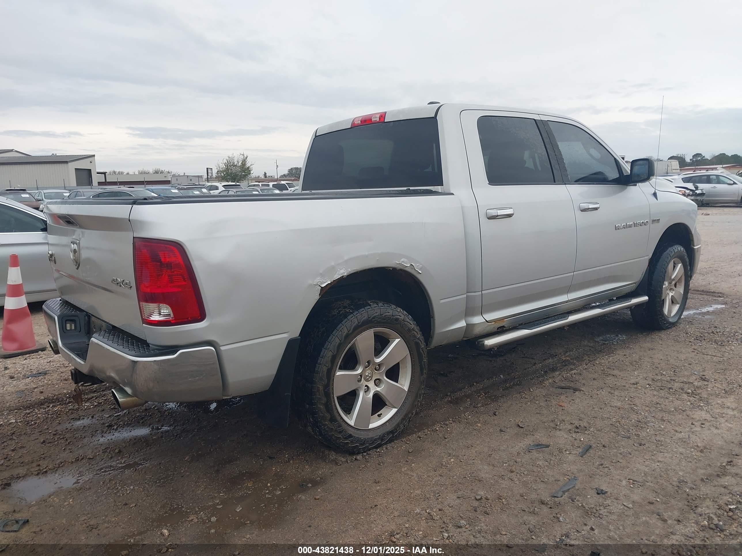 RAM 1500 image 4