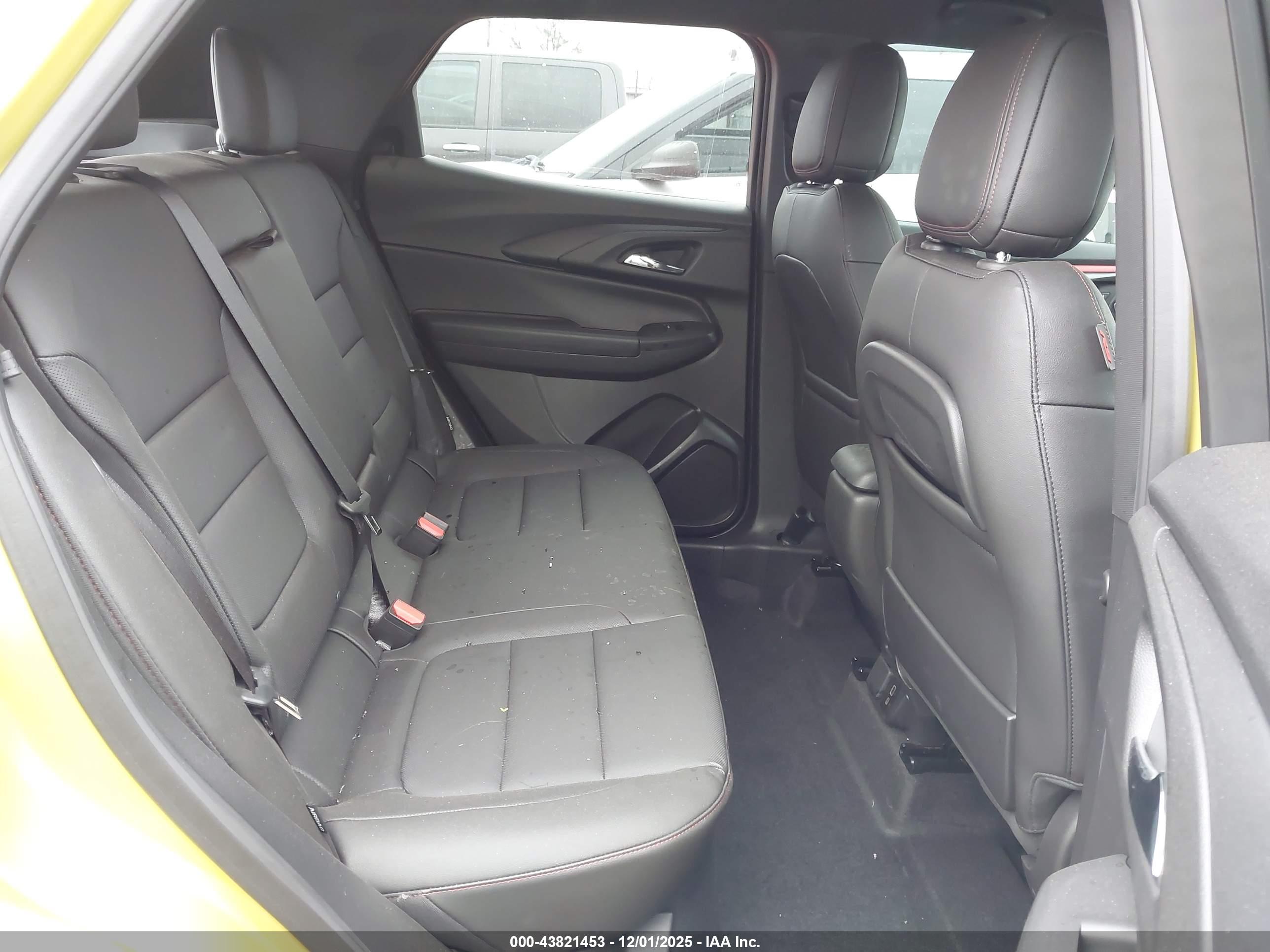 CHEVROLET TRAILBLAZER image 8