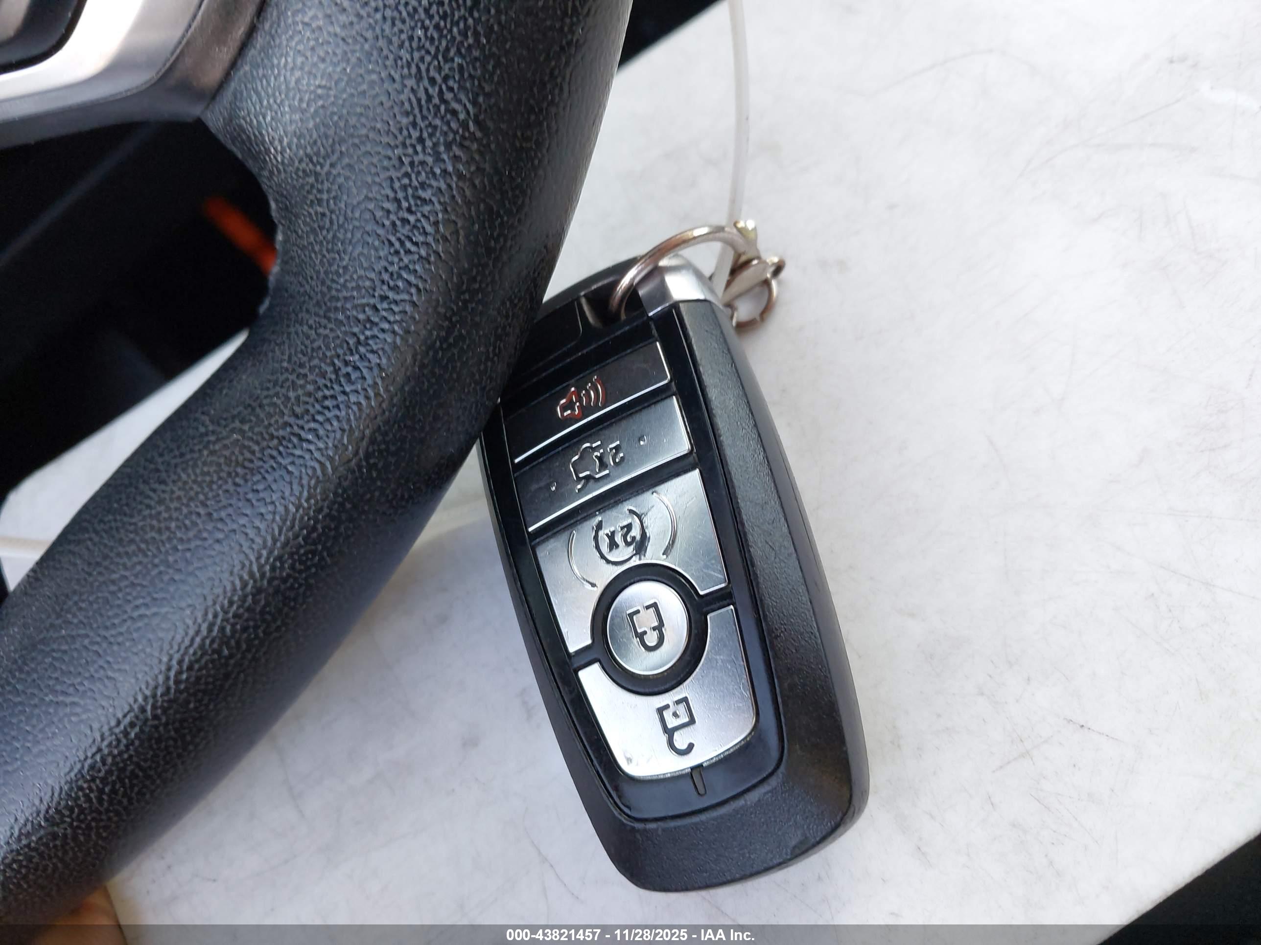 FORD EDGE image 11