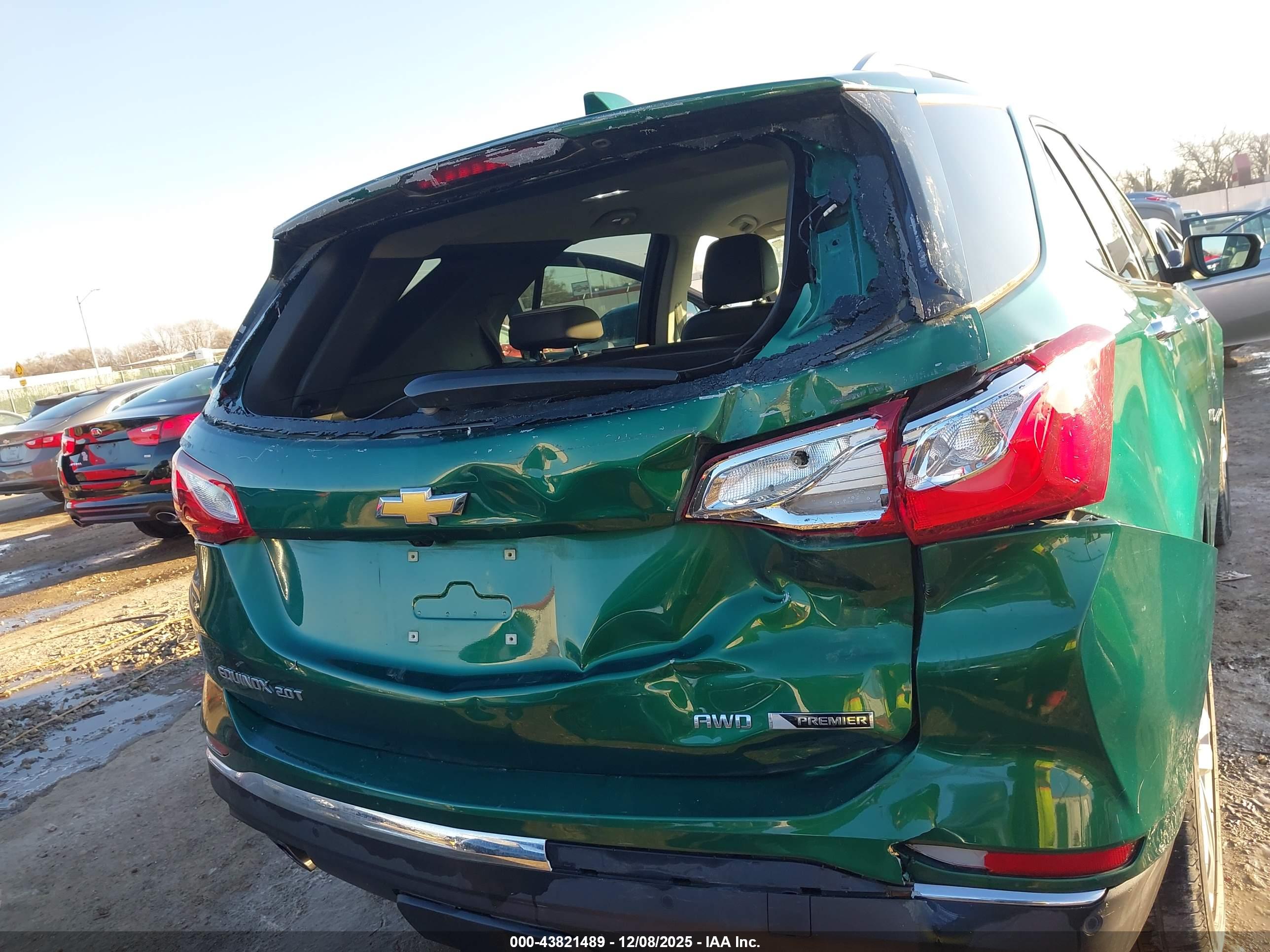 CHEVROLET EQUINOX image 6