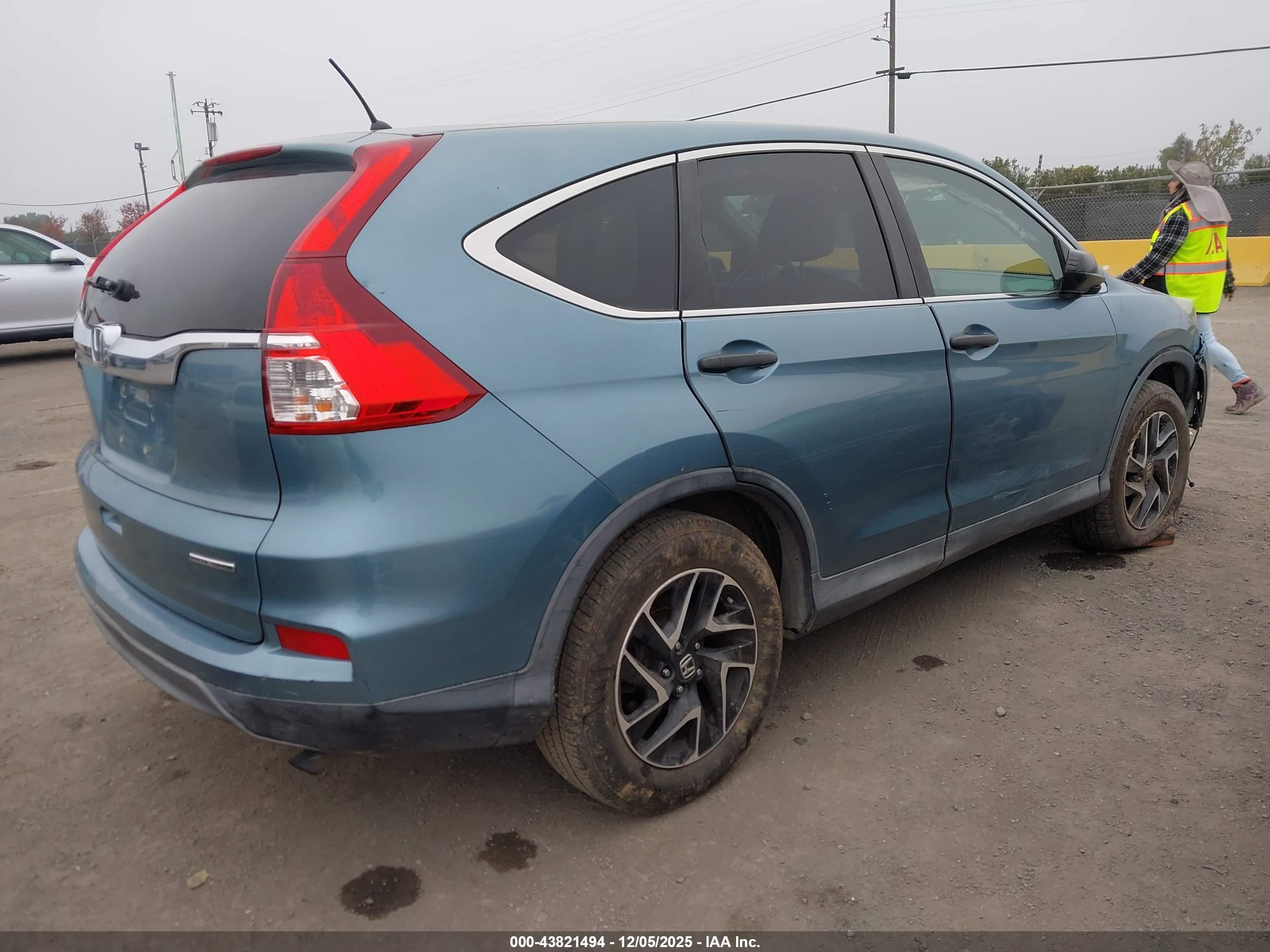 HONDA CR-V image 4
