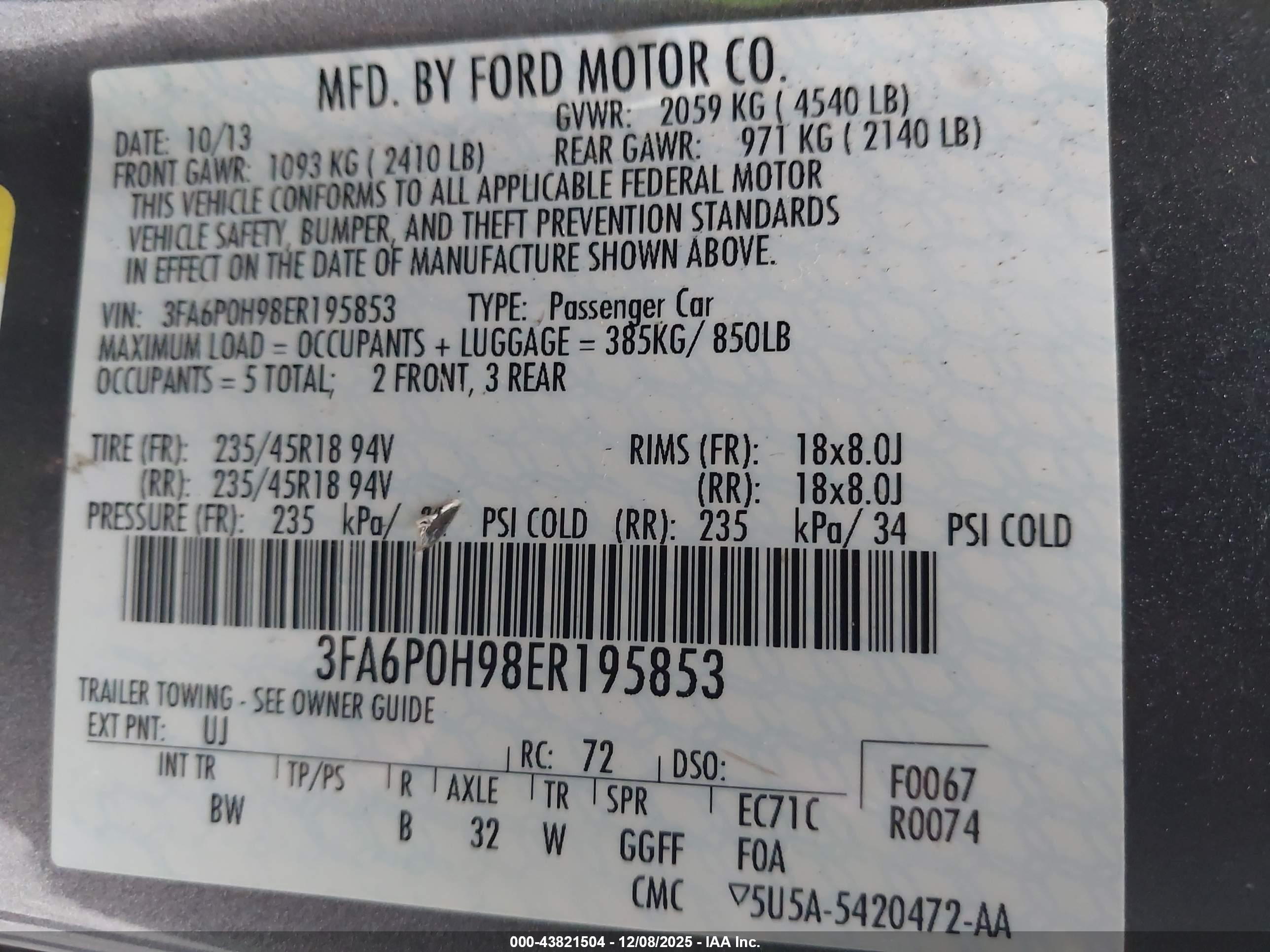 FORD FUSION image 9
