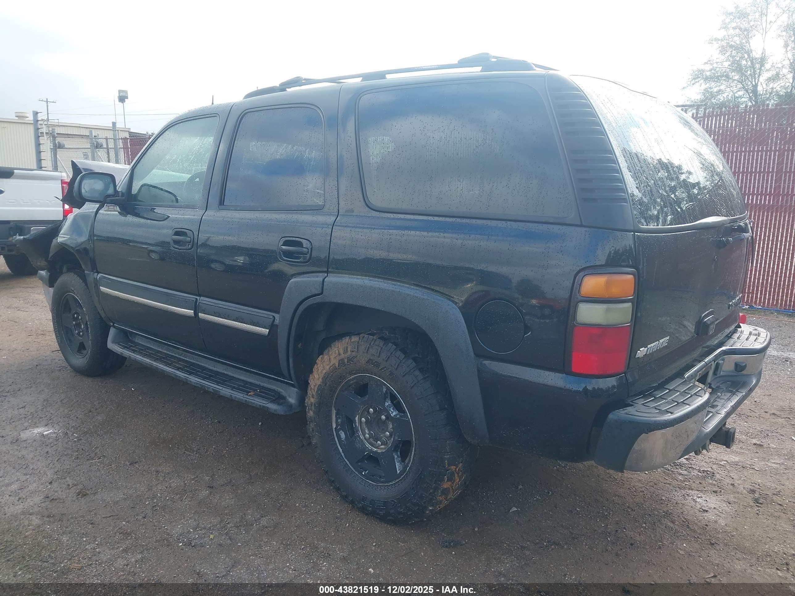 CHEVROLET TAHOE image 3