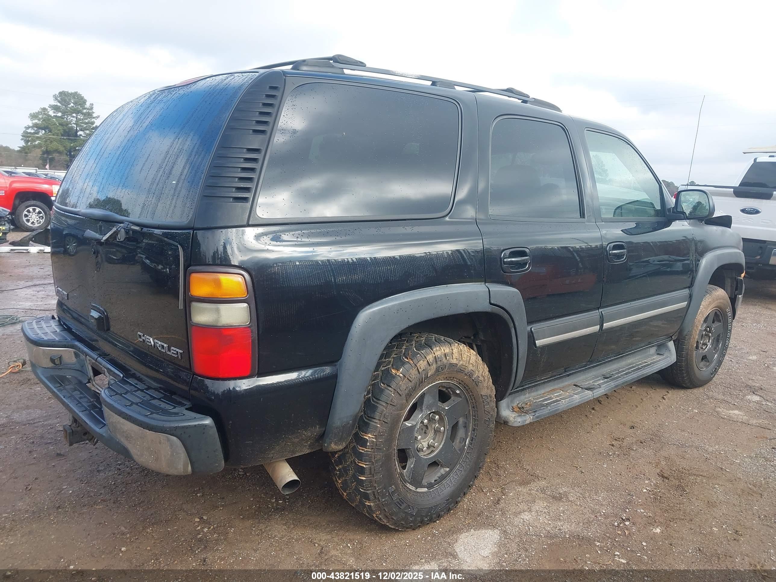 CHEVROLET TAHOE image 4