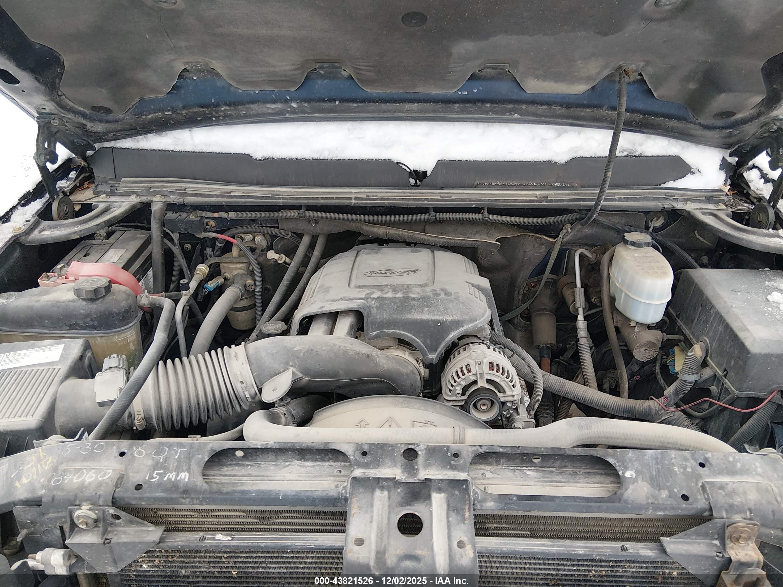 CHEVROLET SILVERADO image 10