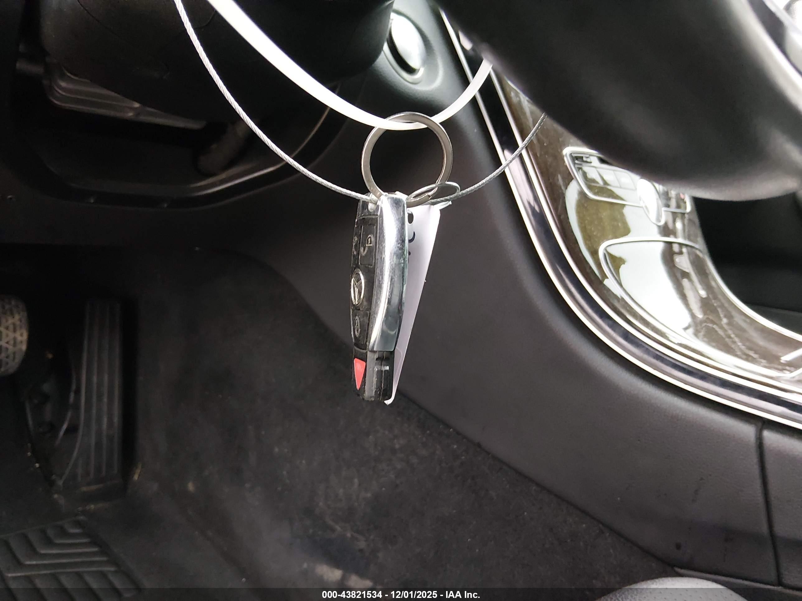 MERCEDES-BENZ C image 11
