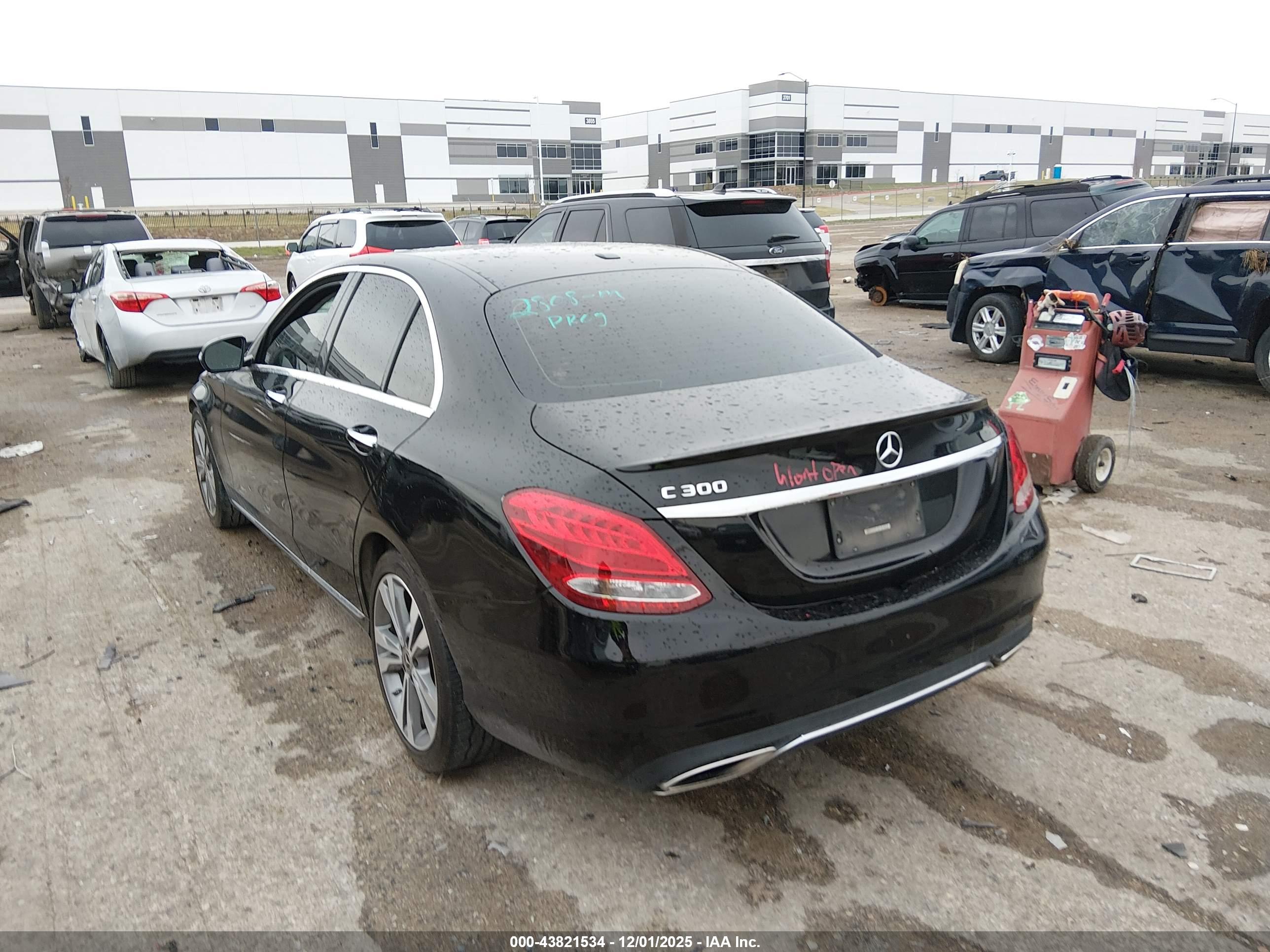 MERCEDES-BENZ C image 3
