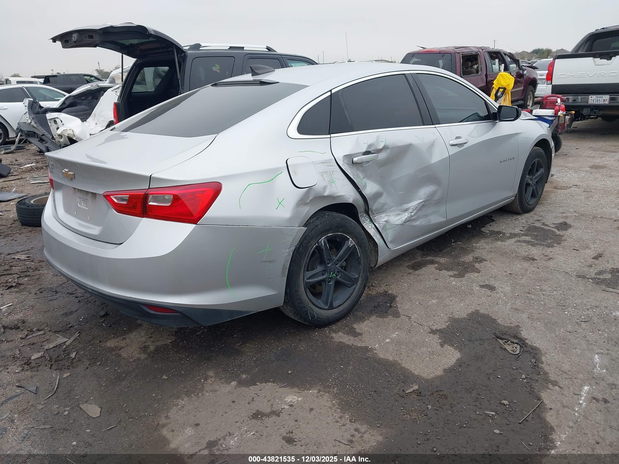 CHEVROLET MALIBU image 4